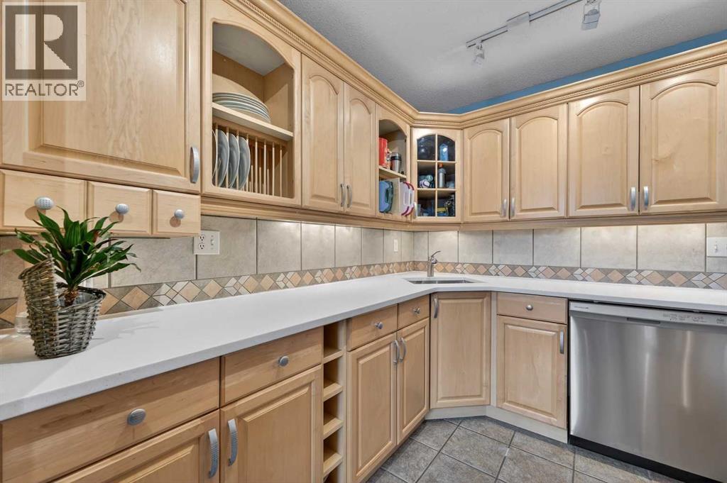 76, 5400 Dalhousie Drive NW, Calgary, Alberta  T3A 2B4 - Photo 18 - A2299874