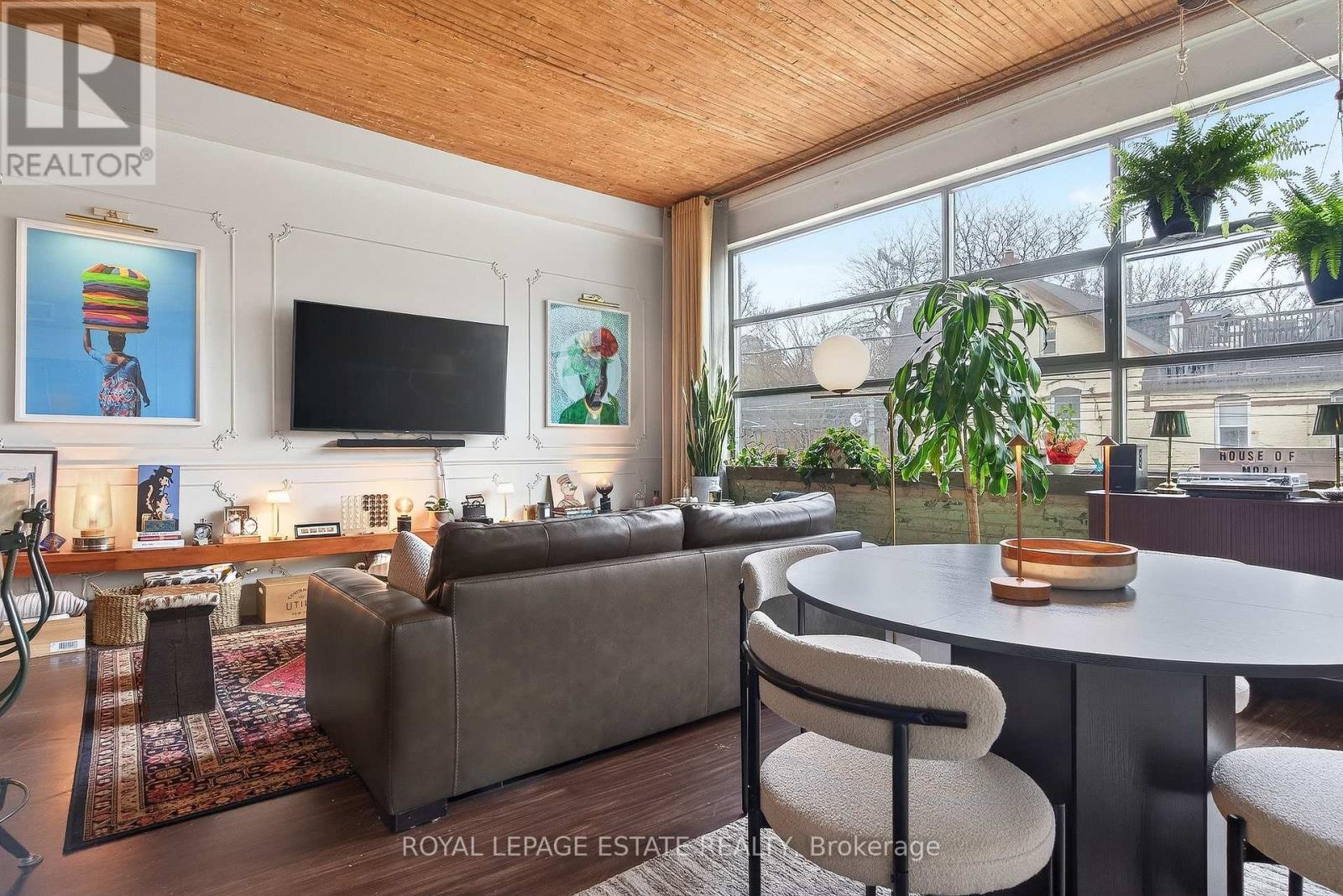 216 - 365 Dundas Street E, Toronto, Ontario  M5A 4R9 - Photo 11 - C12971968