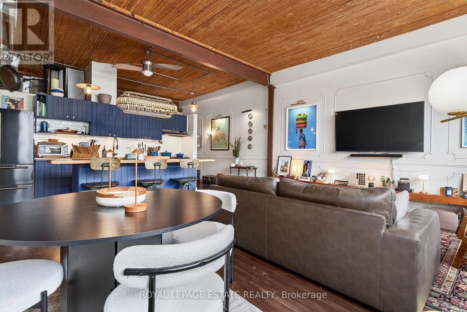 216 - 365 Dundas Street E, Toronto, Ontario  M5A 4R9 - Photo 13 - C12971968