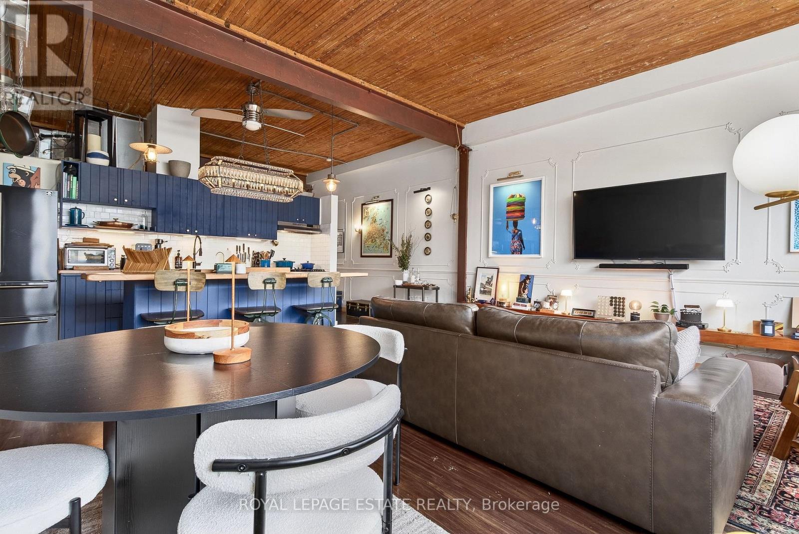 216 - 365 Dundas Street E, Toronto, Ontario  M5A 4R9 - Photo 13 - C12971970