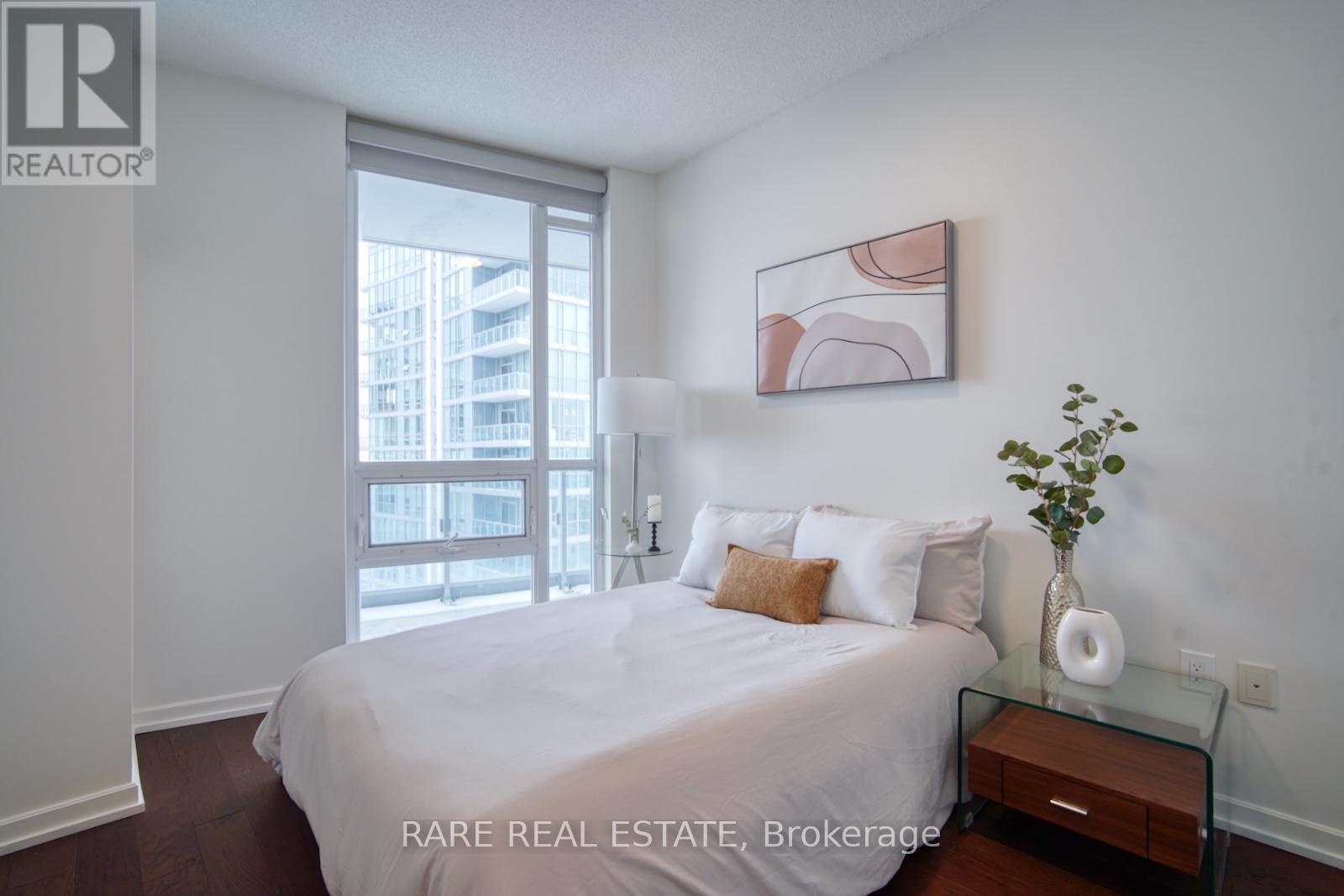 2006 - 70 Forest Manor Road, Toronto, Ontario  M2J 0A9 - Photo 17 - C12972016