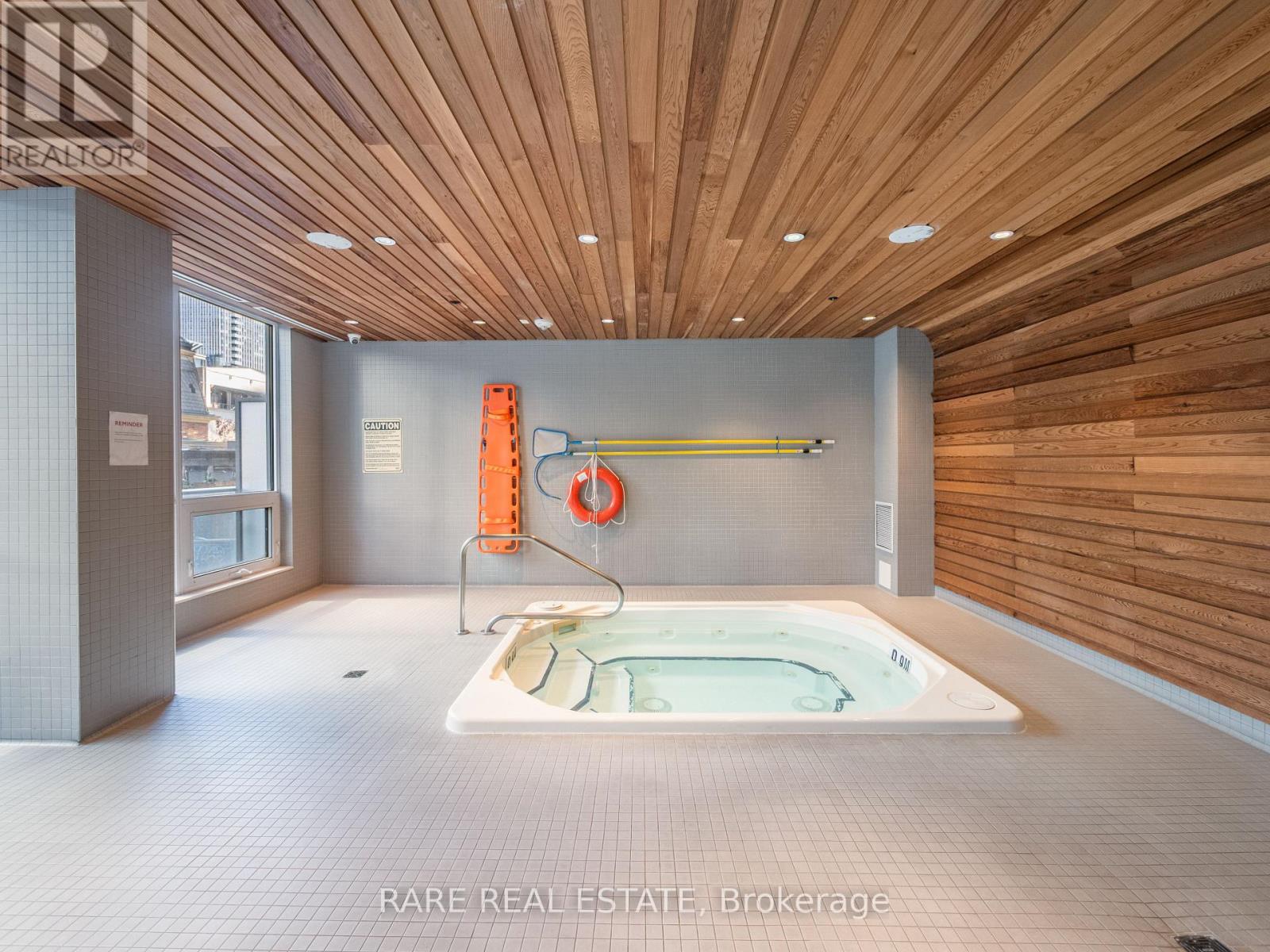 2007 - 8 Mercer Street, Toronto, Ontario  M5V 0C4 - Photo 16 - C12972038