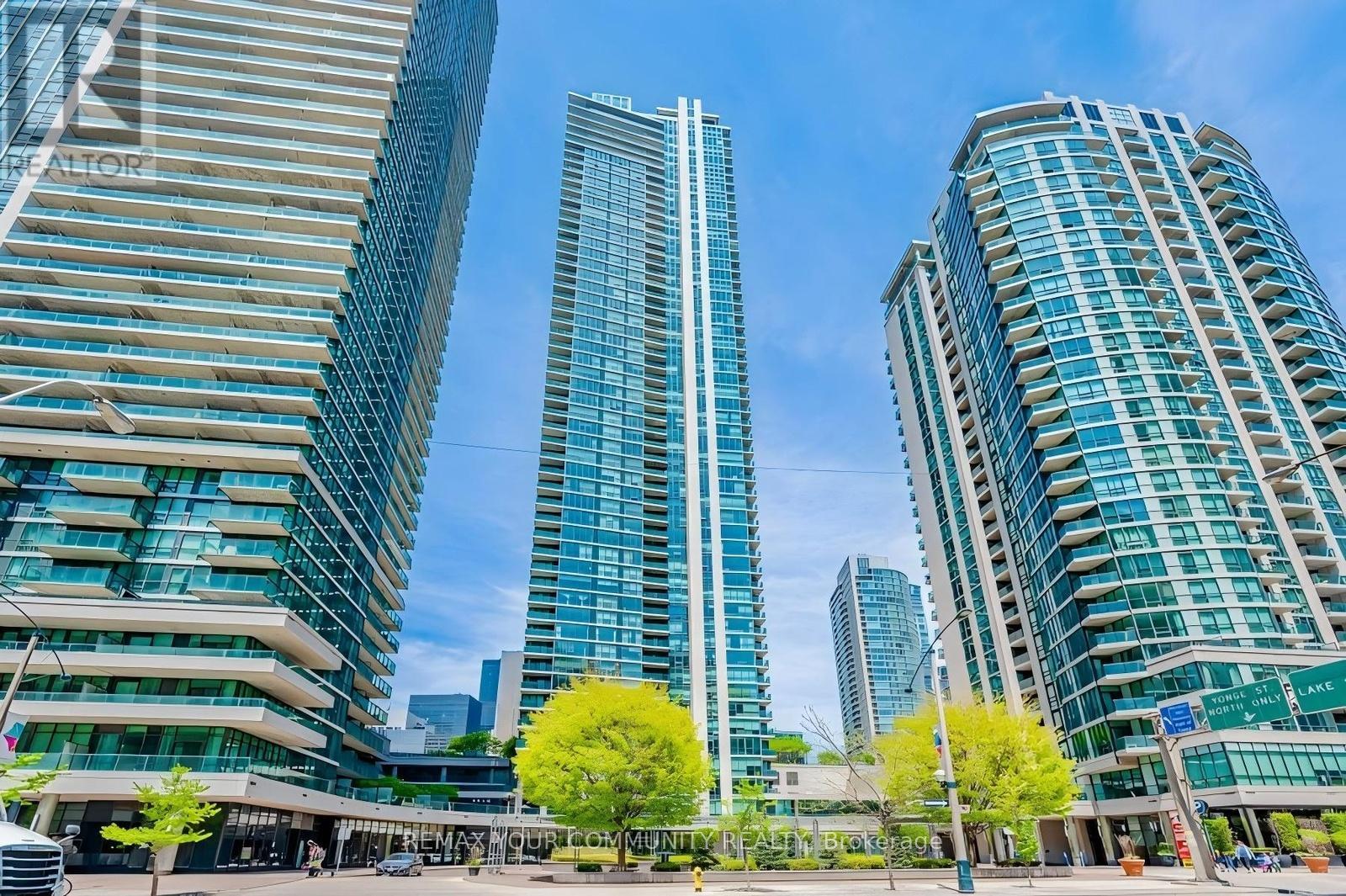 202 - 18 Harbour Street, Toronto, Ontario  M5J 2Z6 - Photo 21 - C12972044