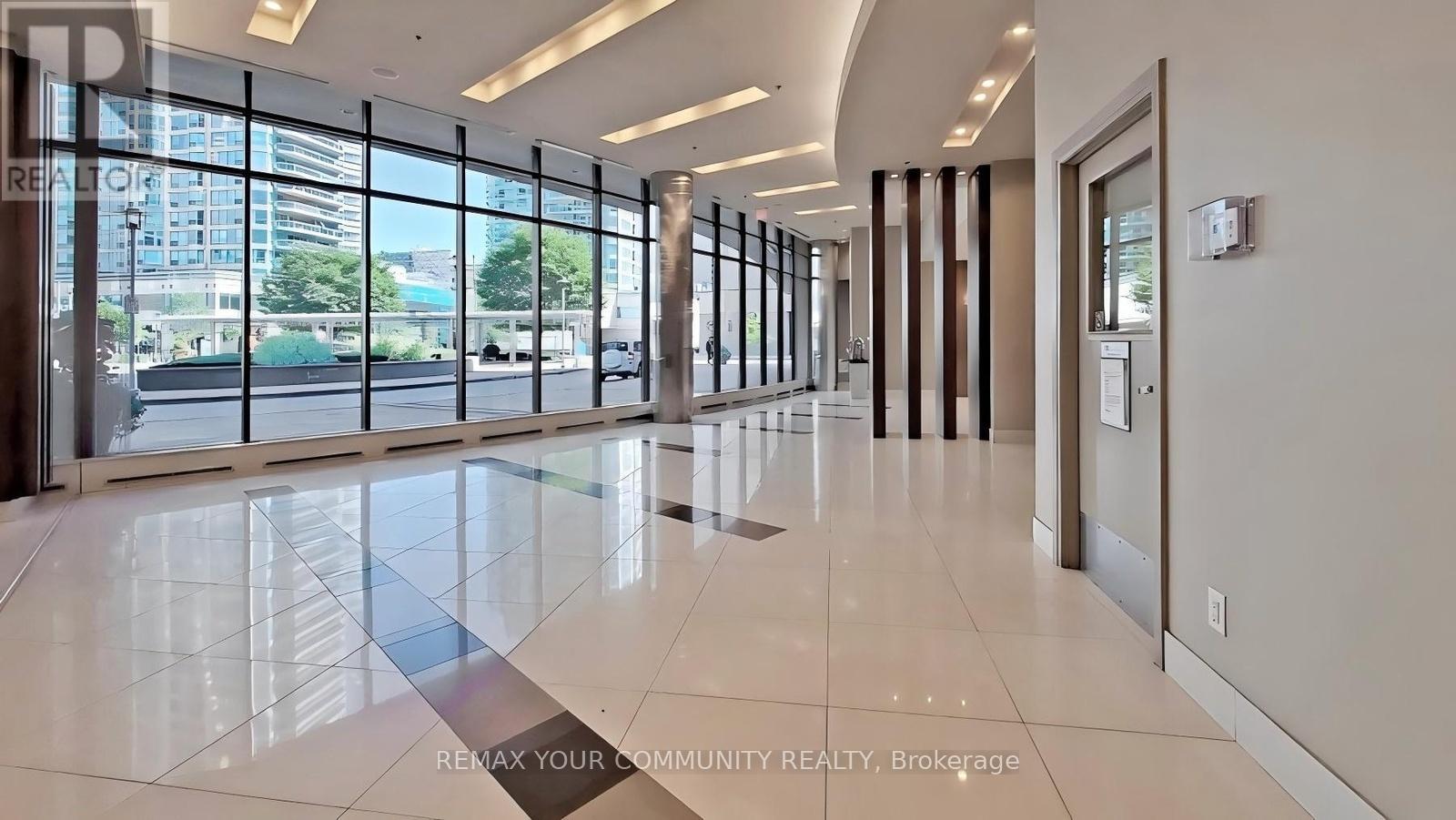 202 - 18 Harbour Street, Toronto, Ontario  M5J 2Z6 - Photo 23 - C12972044