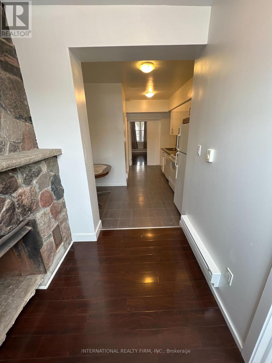 Unit 1 - 159 Montrose Avenue, Toronto, Ontario  M6J 2T6 - Photo 6 - C12972102