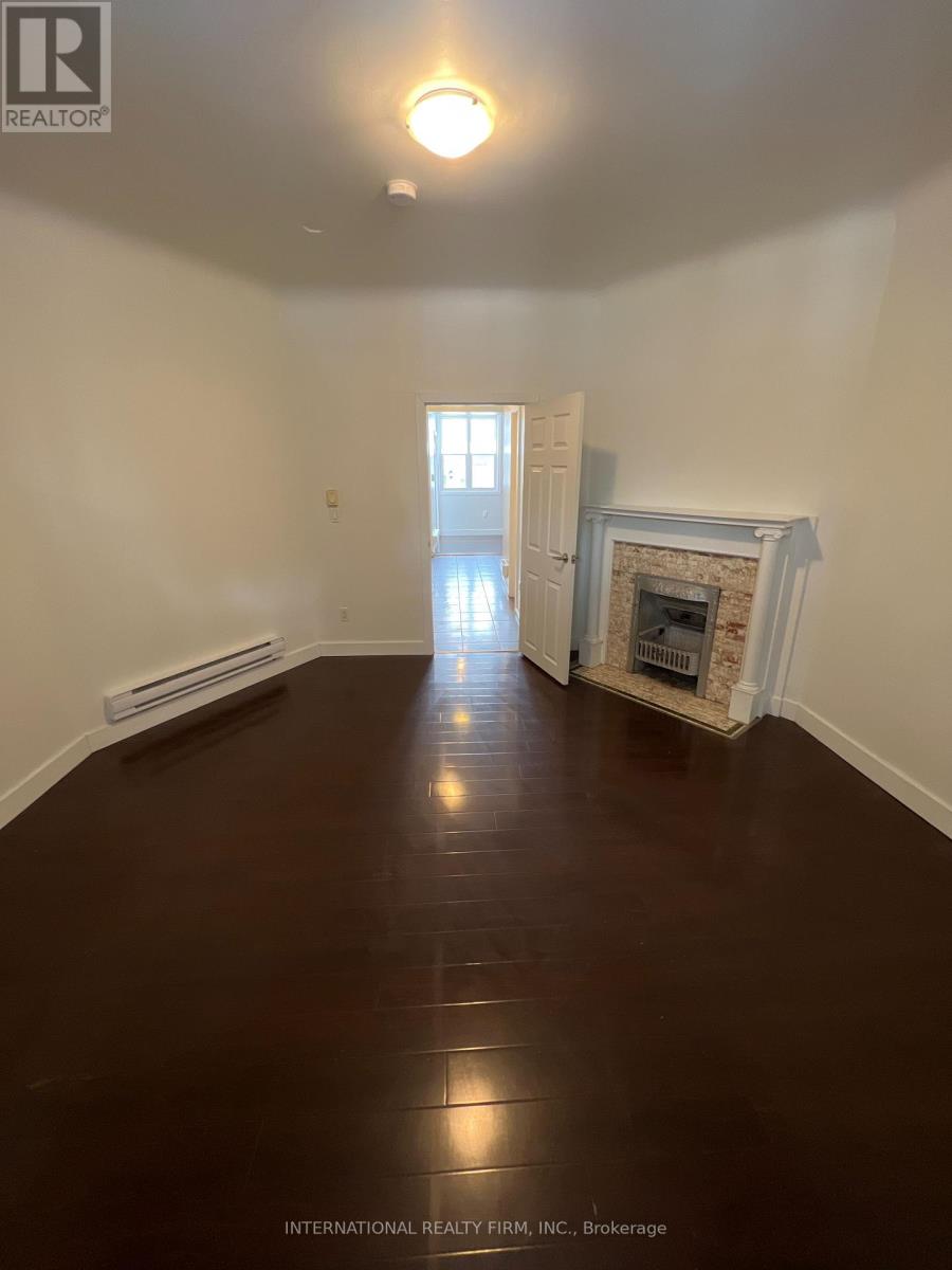 Unit 1 - 159 Montrose Avenue, Toronto, Ontario  M6J 2T6 - Photo 8 - C12972102