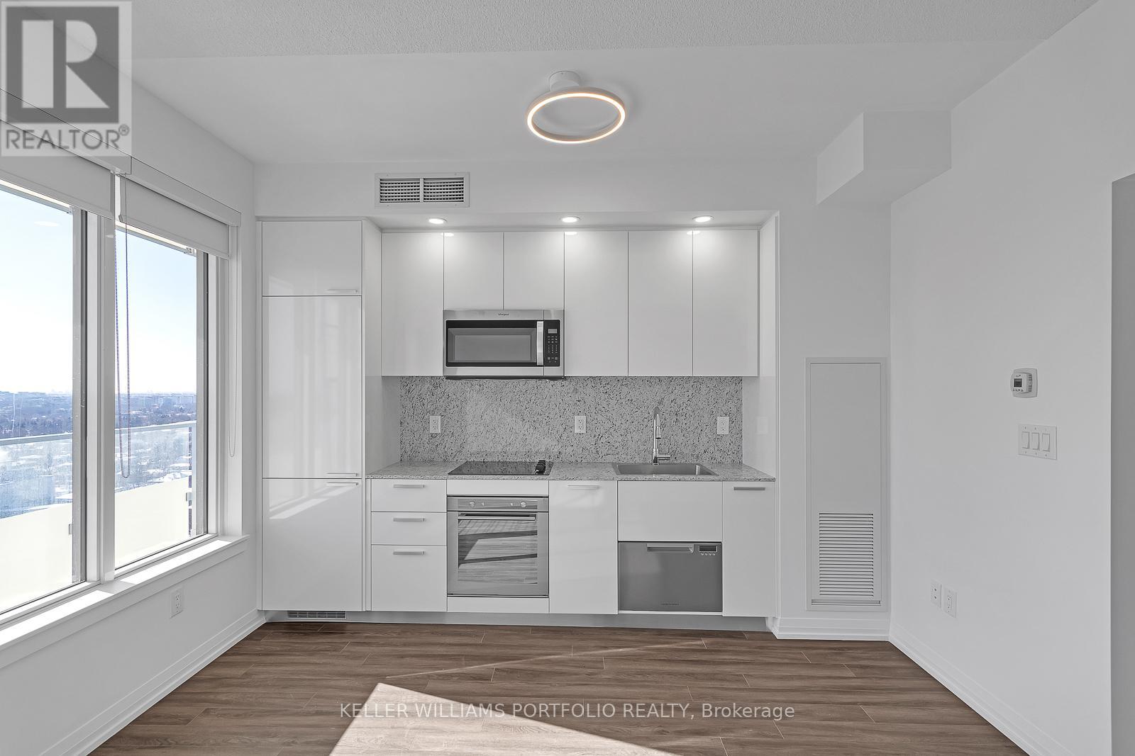 2805 - 75 Canterbury Place, Toronto, Ontario  M2N 0L2 - Photo 9 - C12972112