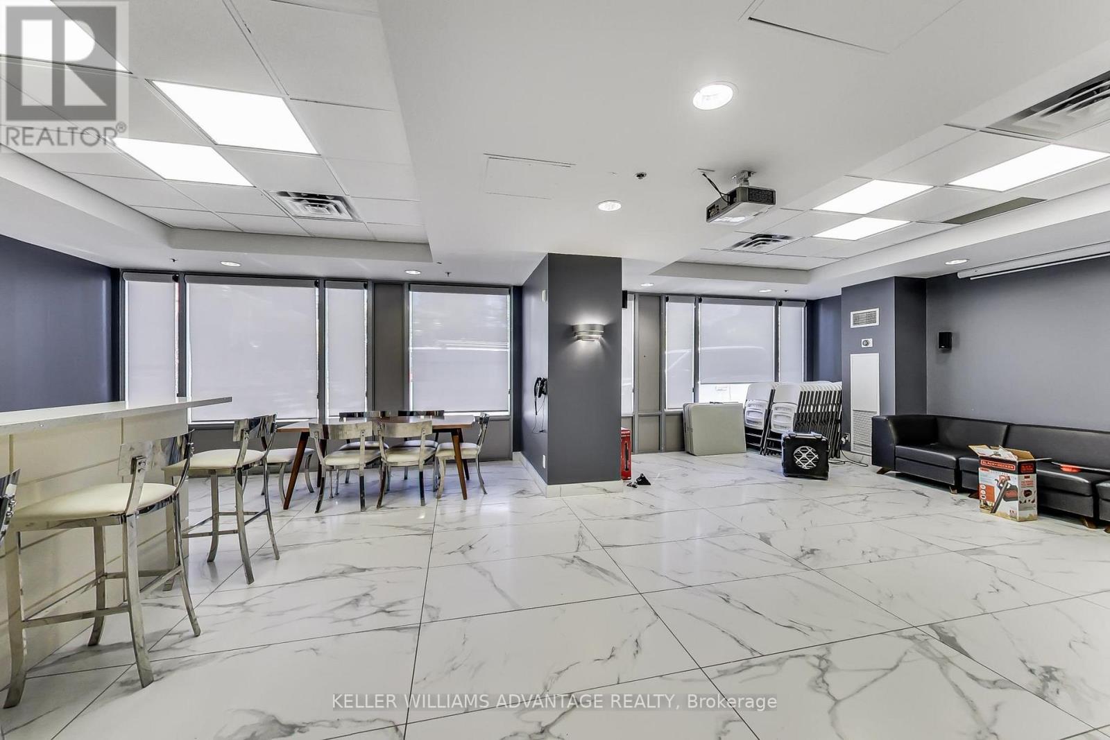 810 - 1029 King Street W, Toronto, Ontario  M6K 3M9 - Photo 37 - C12972122