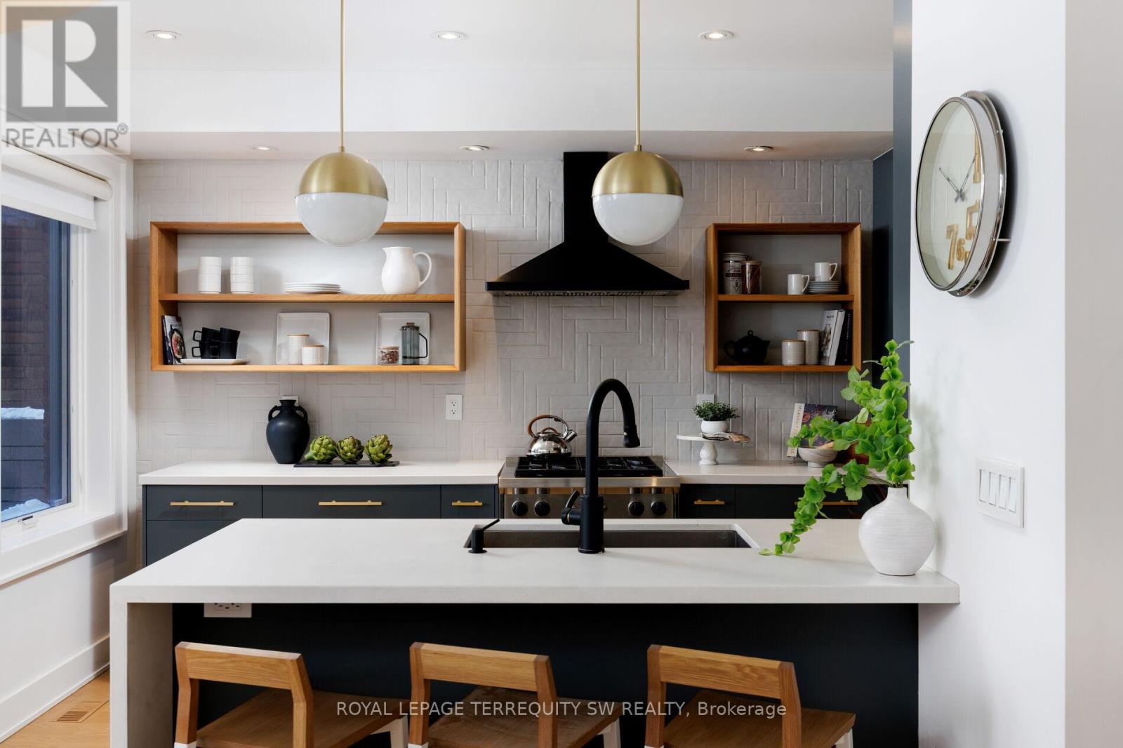 96 Summerhill Avenue, Toronto, Ontario  M4T 1B2 - Photo 17 - C12972212