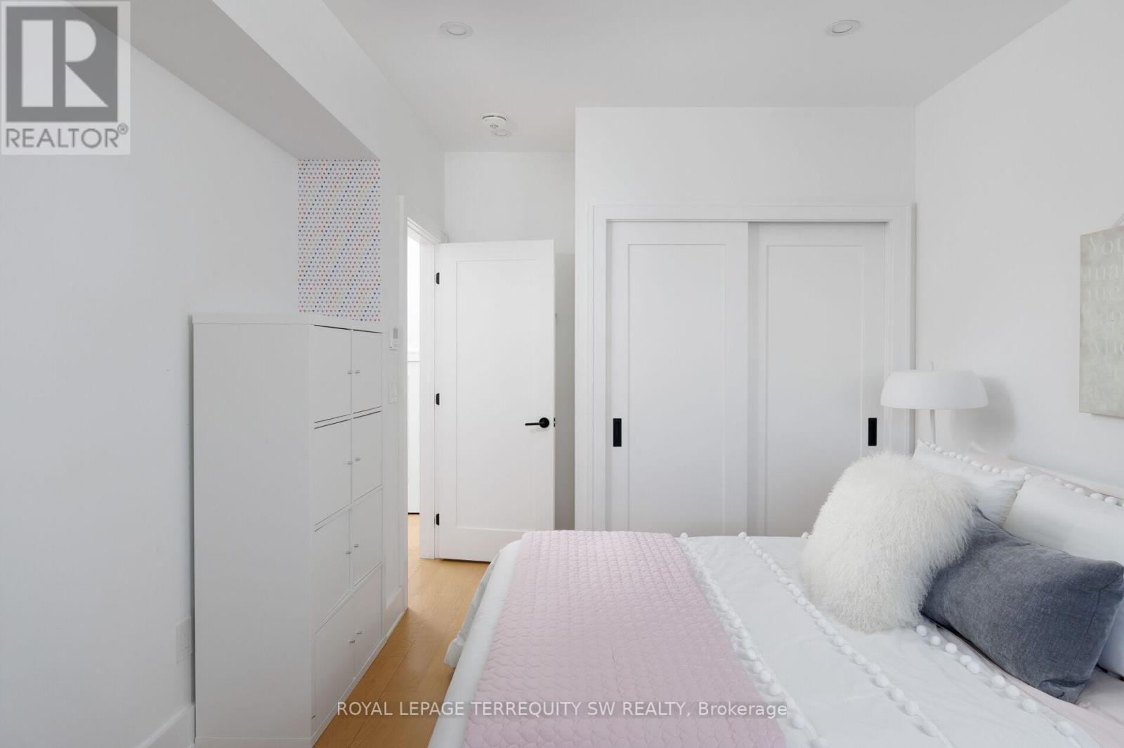 96 Summerhill Avenue, Toronto, Ontario  M4T 1B2 - Photo 35 - C12972212