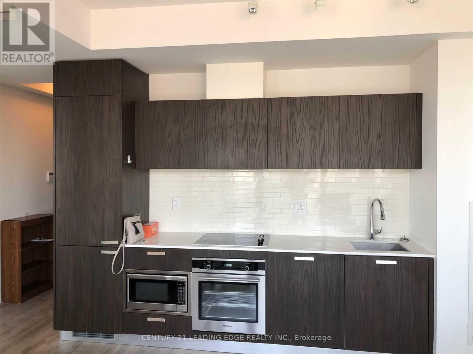 2401 - 50 Charles Street E, Toronto, Ontario  M4Y 0C3 - Photo 6 - C12972220