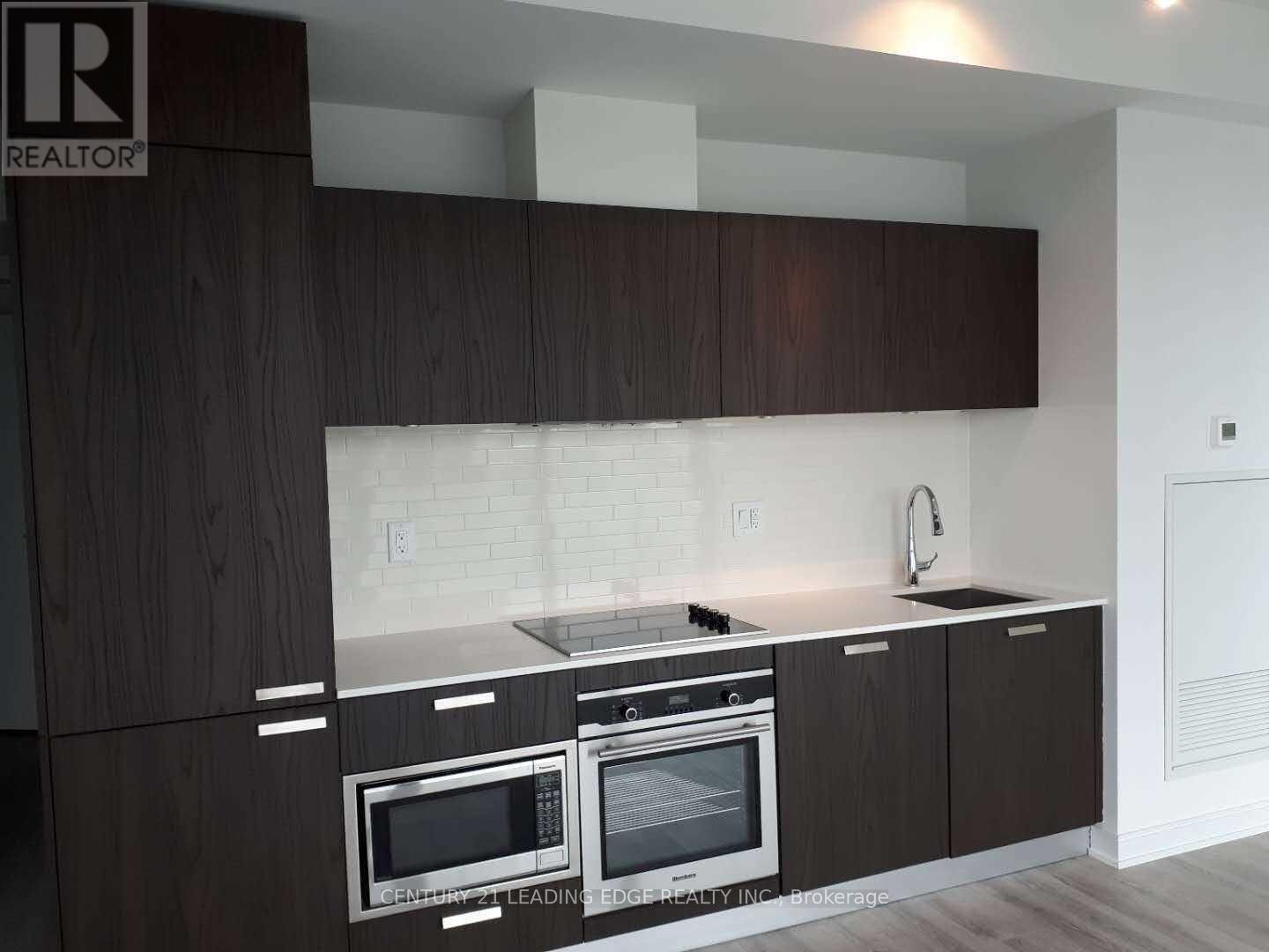 2401 - 50 Charles Street E, Toronto, Ontario  M4Y 0C3 - Photo 7 - C12972220