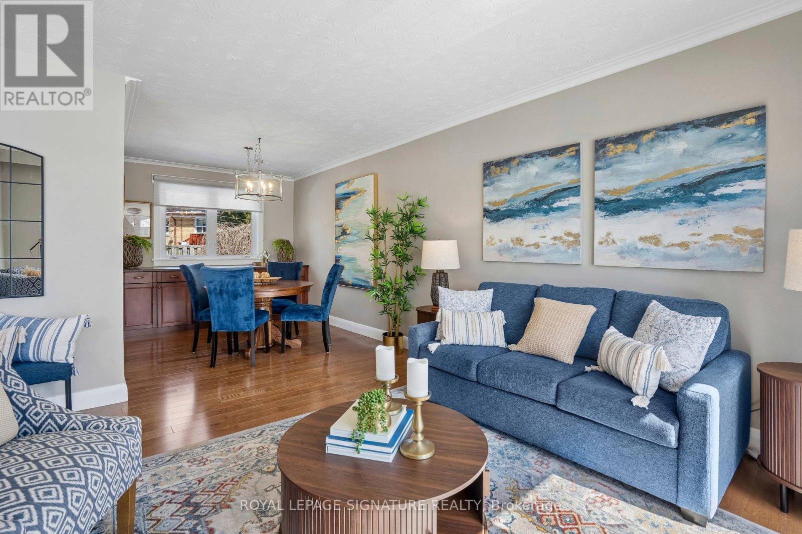 90 Woodgarden Crescent, Toronto, Ontario  M1E 3K2 - Photo 4 - E12971936