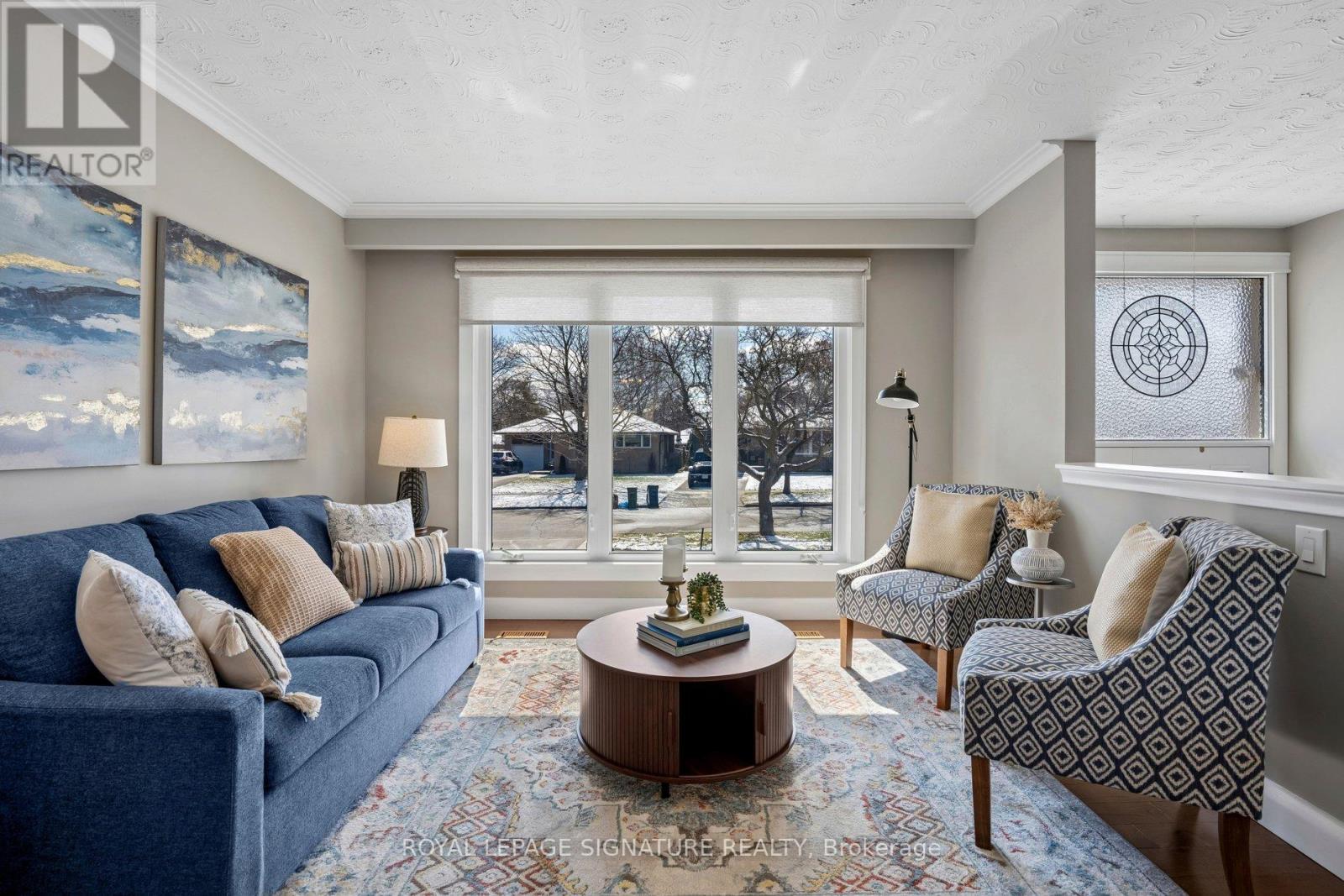 90 Woodgarden Crescent, Toronto, Ontario  M1E 3K2 - Photo 6 - E12971936