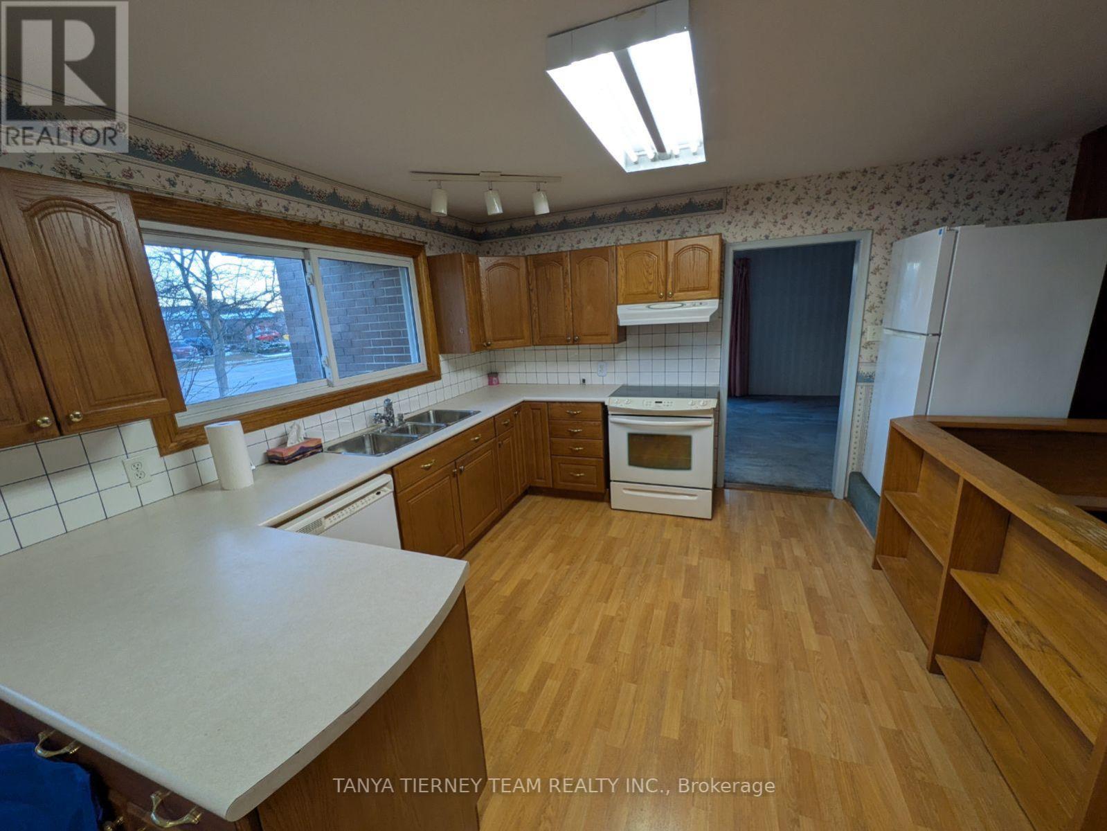 1864 Manning Road, Whitby, Ontario  L1N 3M3 - Photo 4 - E12971948