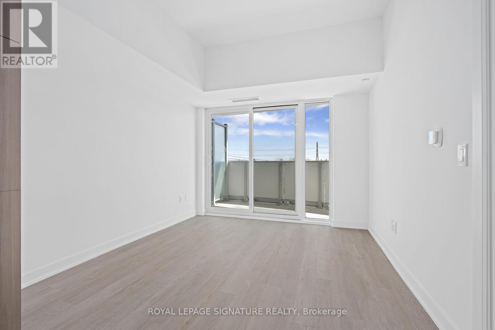 405 - 1010 Sandy Beach Road, Pickering, Ontario  L1W 0C7 - Photo 6 - E12971992