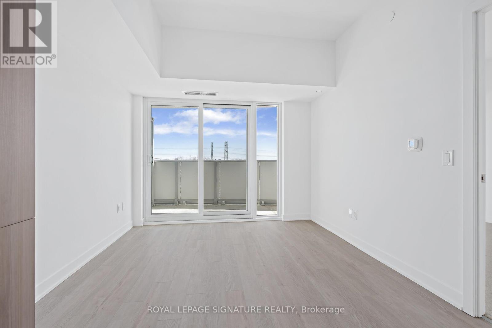 405 - 1010 Sandy Beach Road, Pickering, Ontario  L1W 0C7 - Photo 7 - E12971992