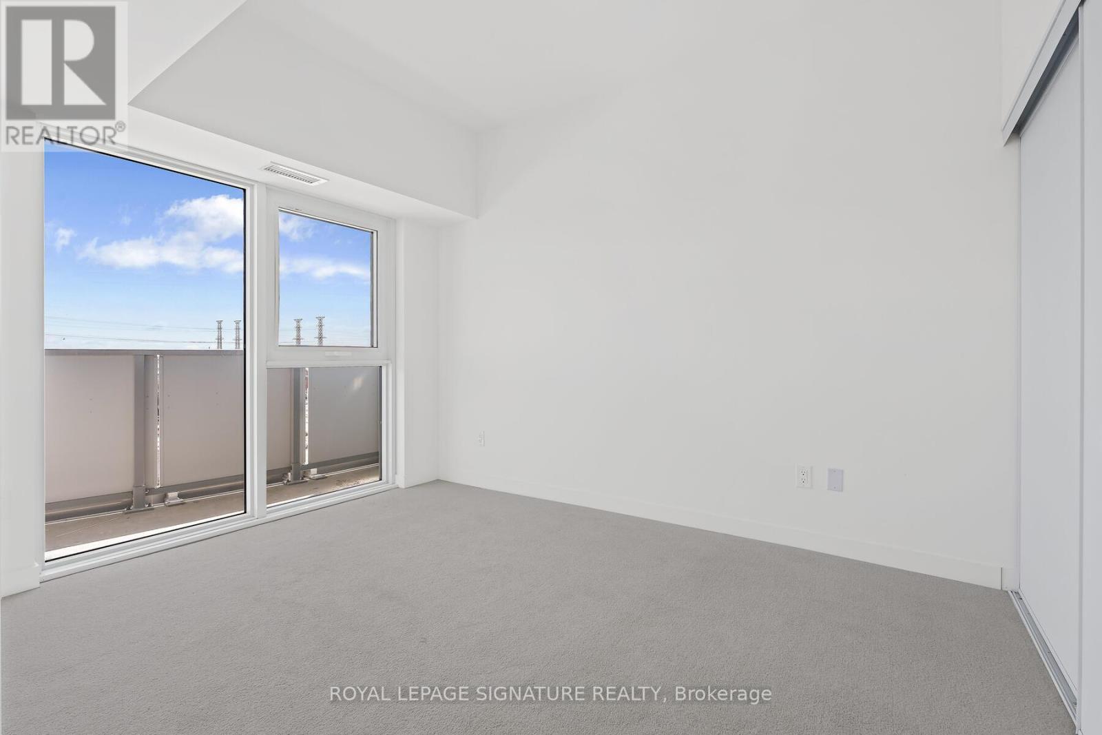 405 - 1010 Sandy Beach Road, Pickering, Ontario  L1W 0C7 - Photo 8 - E12971992