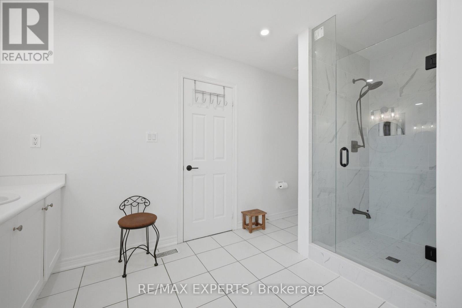 1990 Solar Place, Oshawa, Ontario  L1L 0A3 - Photo 27 - E12972068