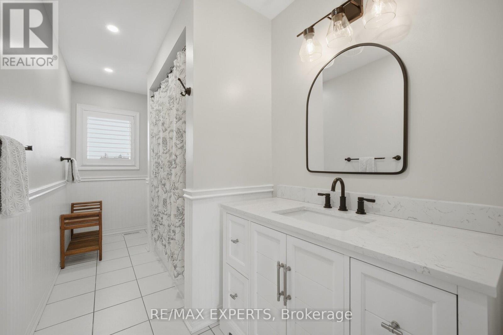 1990 Solar Place, Oshawa, Ontario  L1L 0A3 - Photo 34 - E12972068