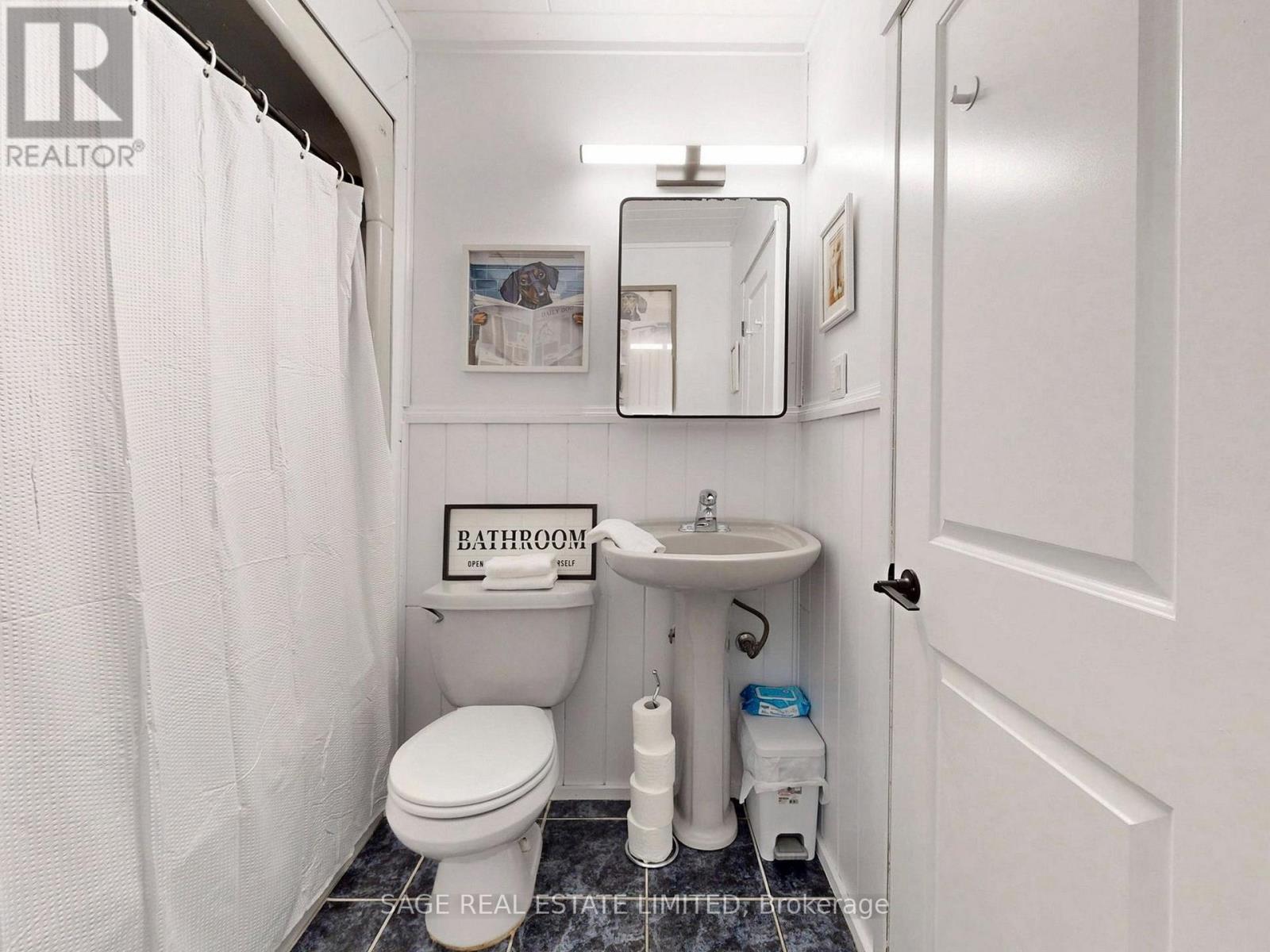 8 Lombardy Crescent, Toronto, Ontario  M1K 4N8 - Photo 15 - E12972072