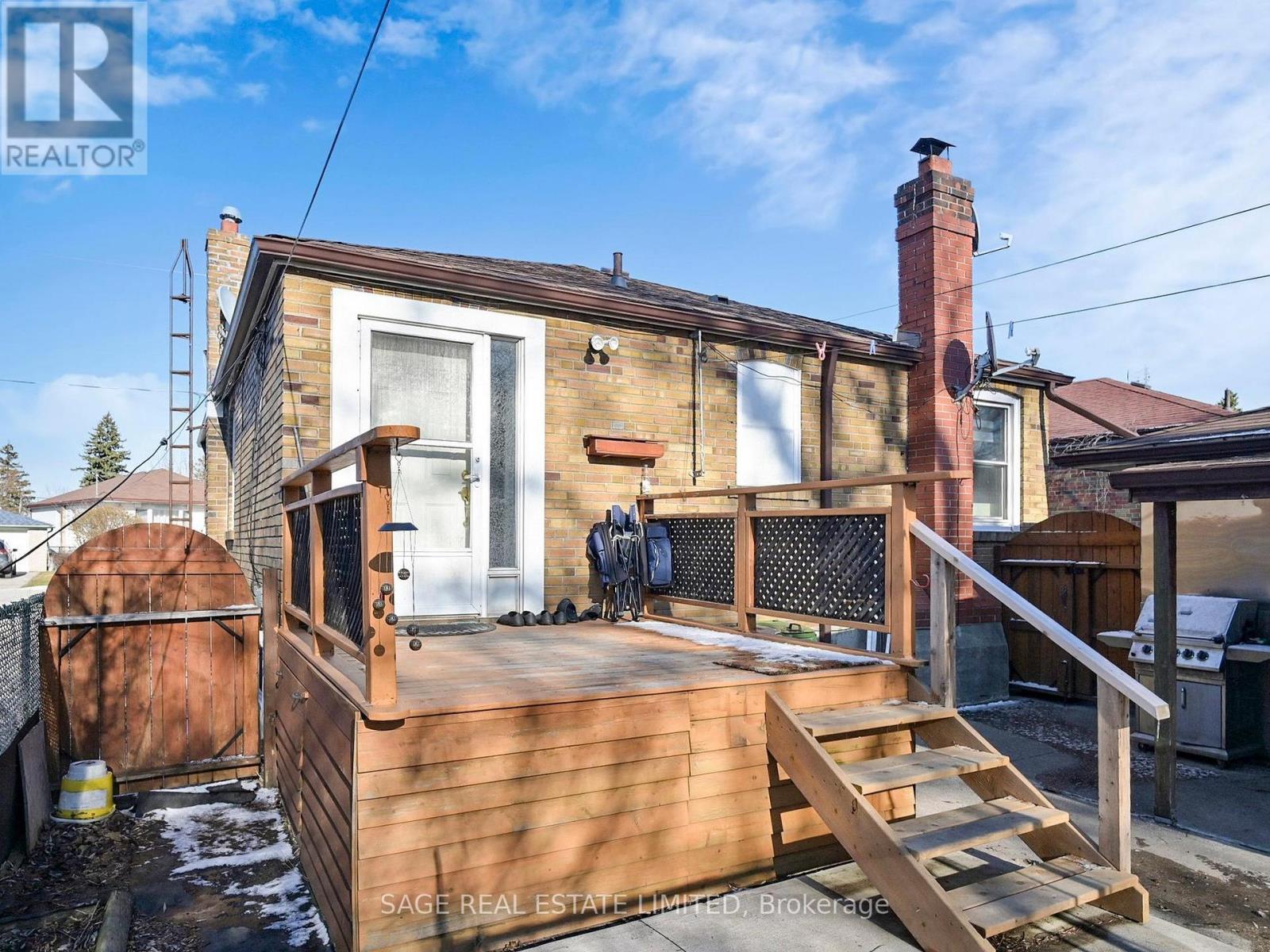 8 Lombardy Crescent, Toronto, Ontario  M1K 4N8 - Photo 39 - E12972072