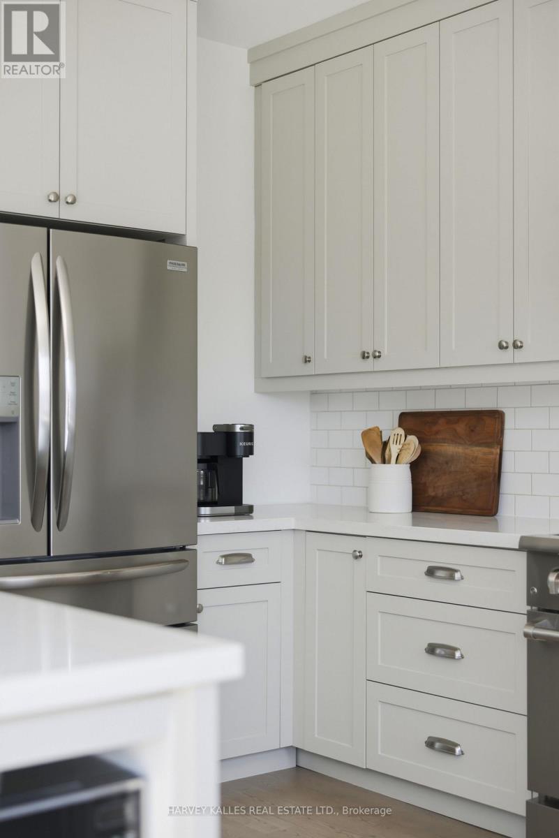 31 Ferris Road, Toronto, Ontario  M4B 1G2 - Photo 15 - E12972132