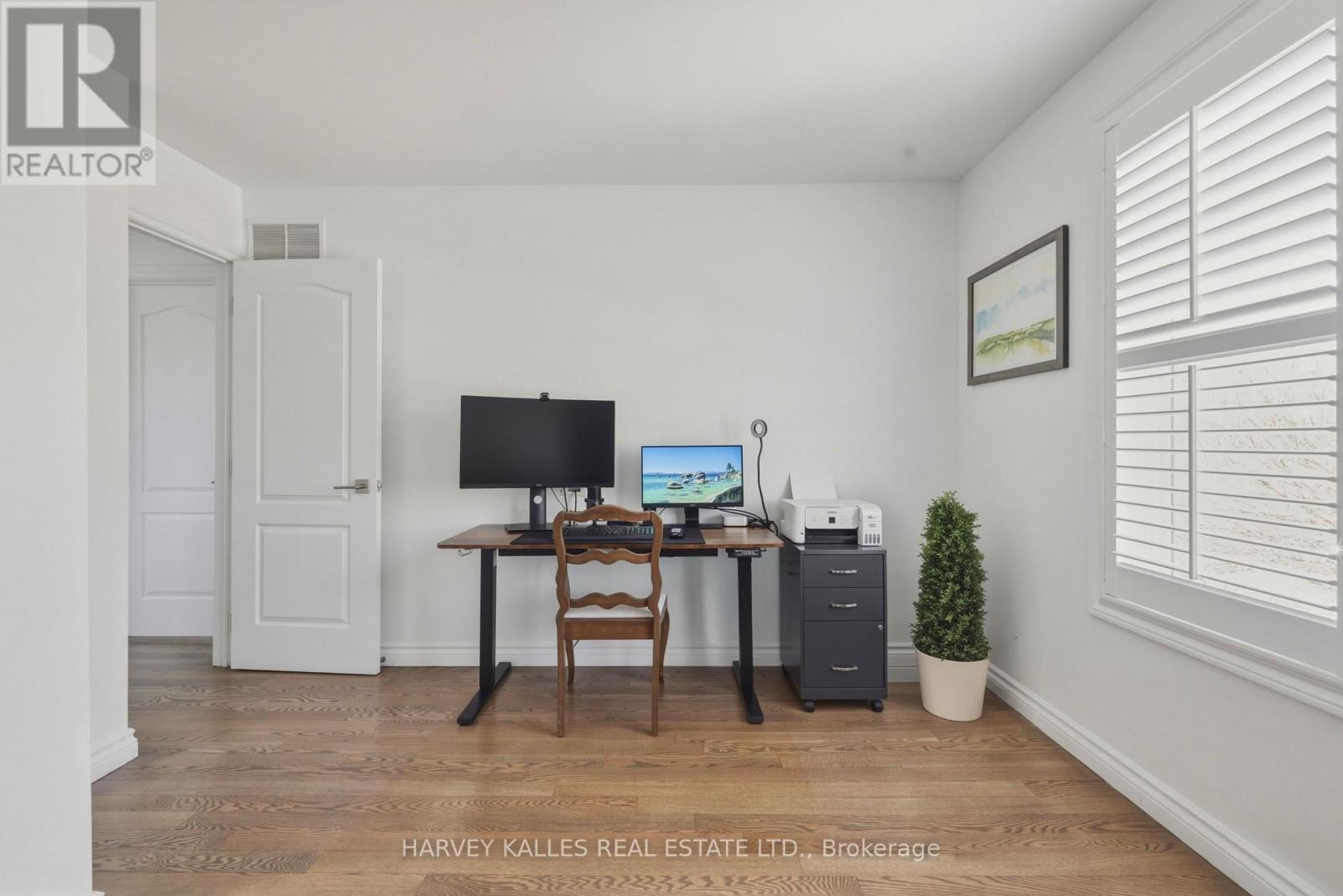 31 Ferris Road, Toronto, Ontario  M4B 1G2 - Photo 37 - E12972132