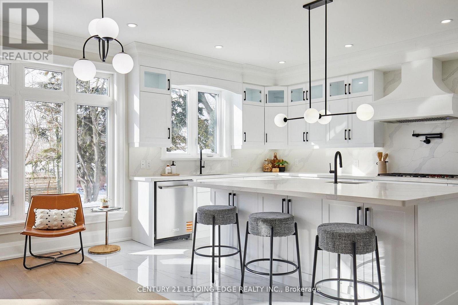 162 Harewood Avenue, Toronto, Ontario  M1M 2R9 - Photo 10 - E12972138