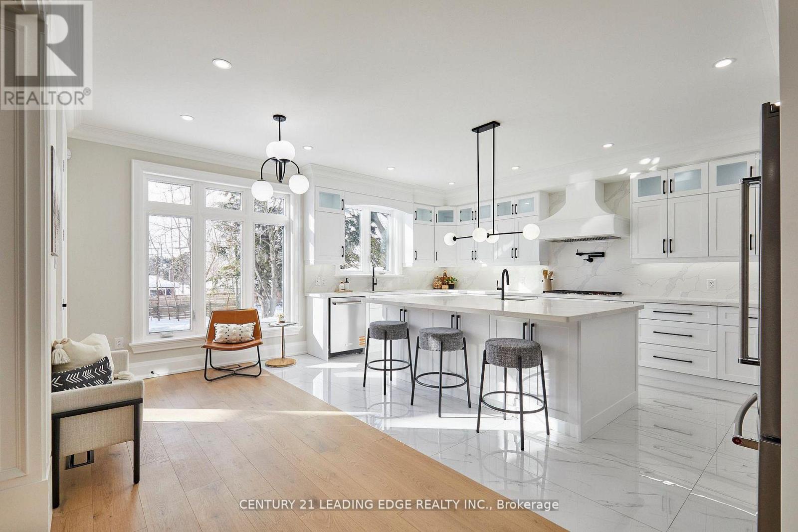 162 Harewood Avenue, Toronto, Ontario  M1M 2R9 - Photo 9 - E12972138