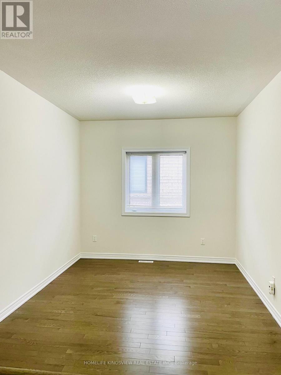 1371 Klondike Court, Oshawa, Ontario  L1H 8L7 - Photo 13 - E12972228