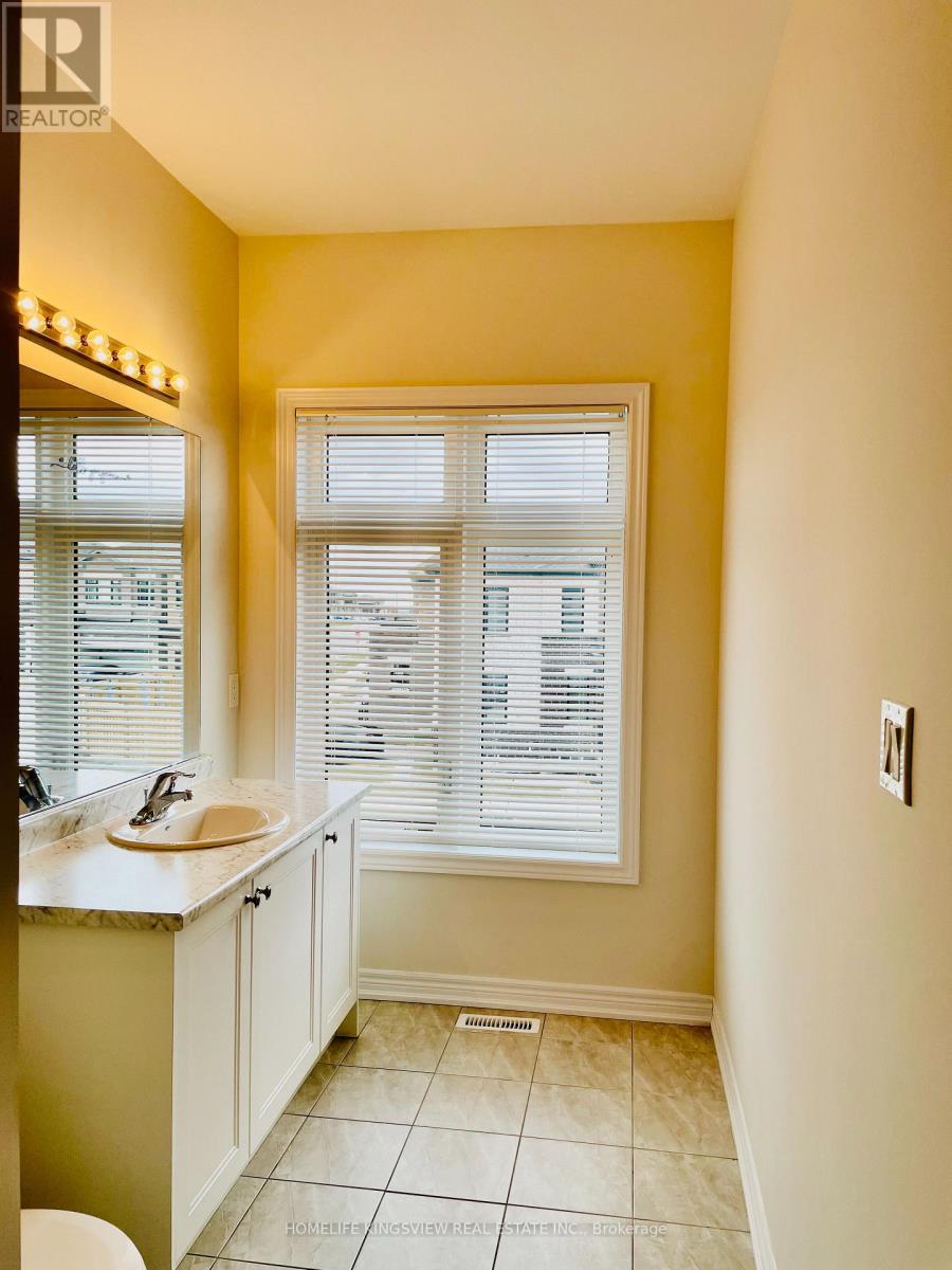 1371 Klondike Court, Oshawa, Ontario  L1H 8L7 - Photo 7 - E12972228