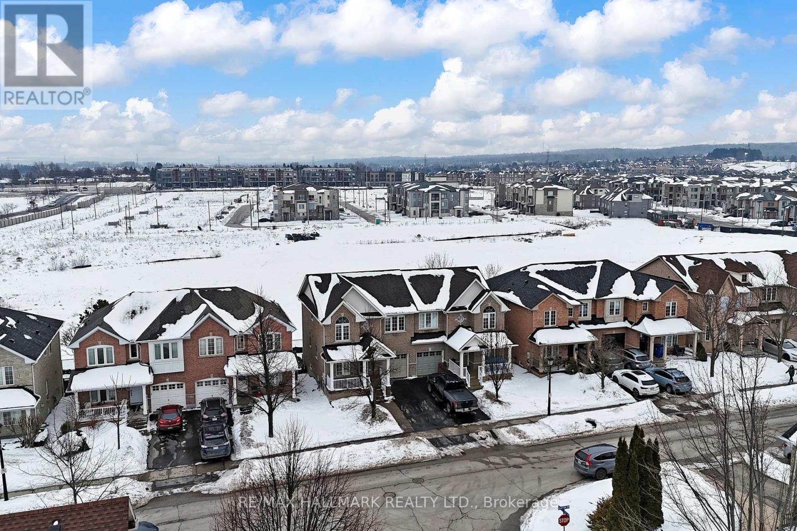 129 Knapton Drive, Newmarket, Ontario  L3X 3B4 - Photo 43 - N12972010