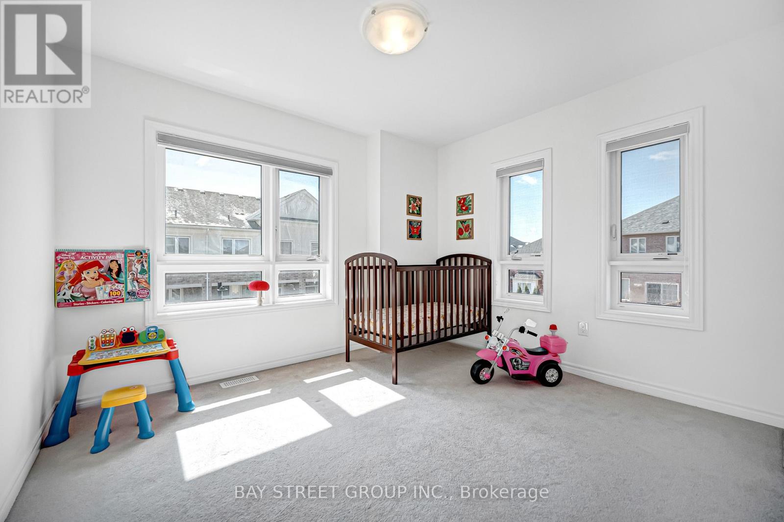 61 Massachusetts Lane, Markham, Ontario  L6E 0V6 - Photo 14 - N12972100