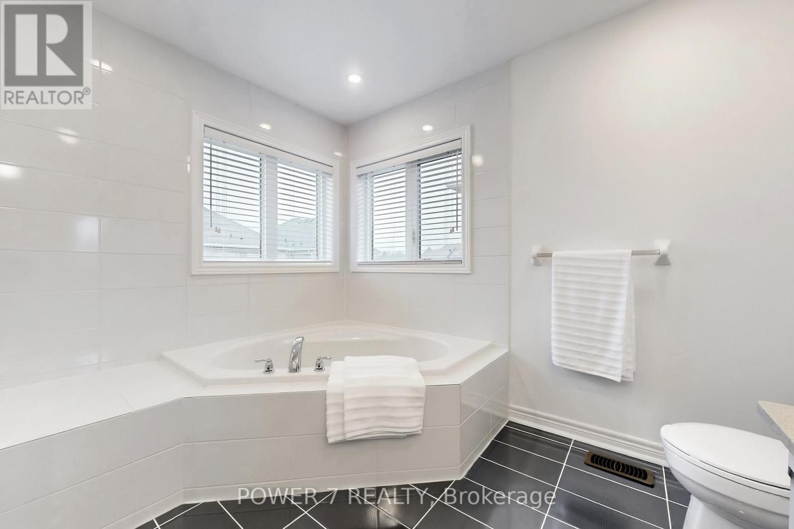 1276 Shortreed Terrace S, Newmarket, Ontario  L3X 0C9 - Photo 27 - N12972156