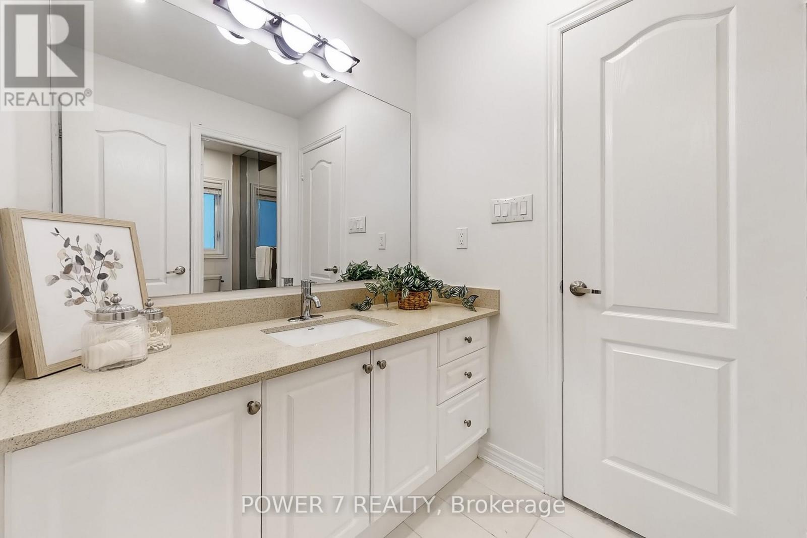 1276 Shortreed Terrace S, Newmarket, Ontario  L3X 0C9 - Photo 31 - N12972156