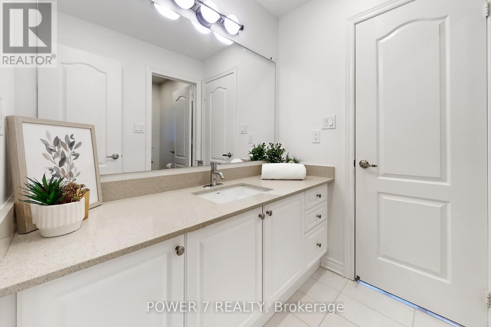 1276 Shortreed Terrace S, Newmarket, Ontario  L3X 0C9 - Photo 37 - N12972156