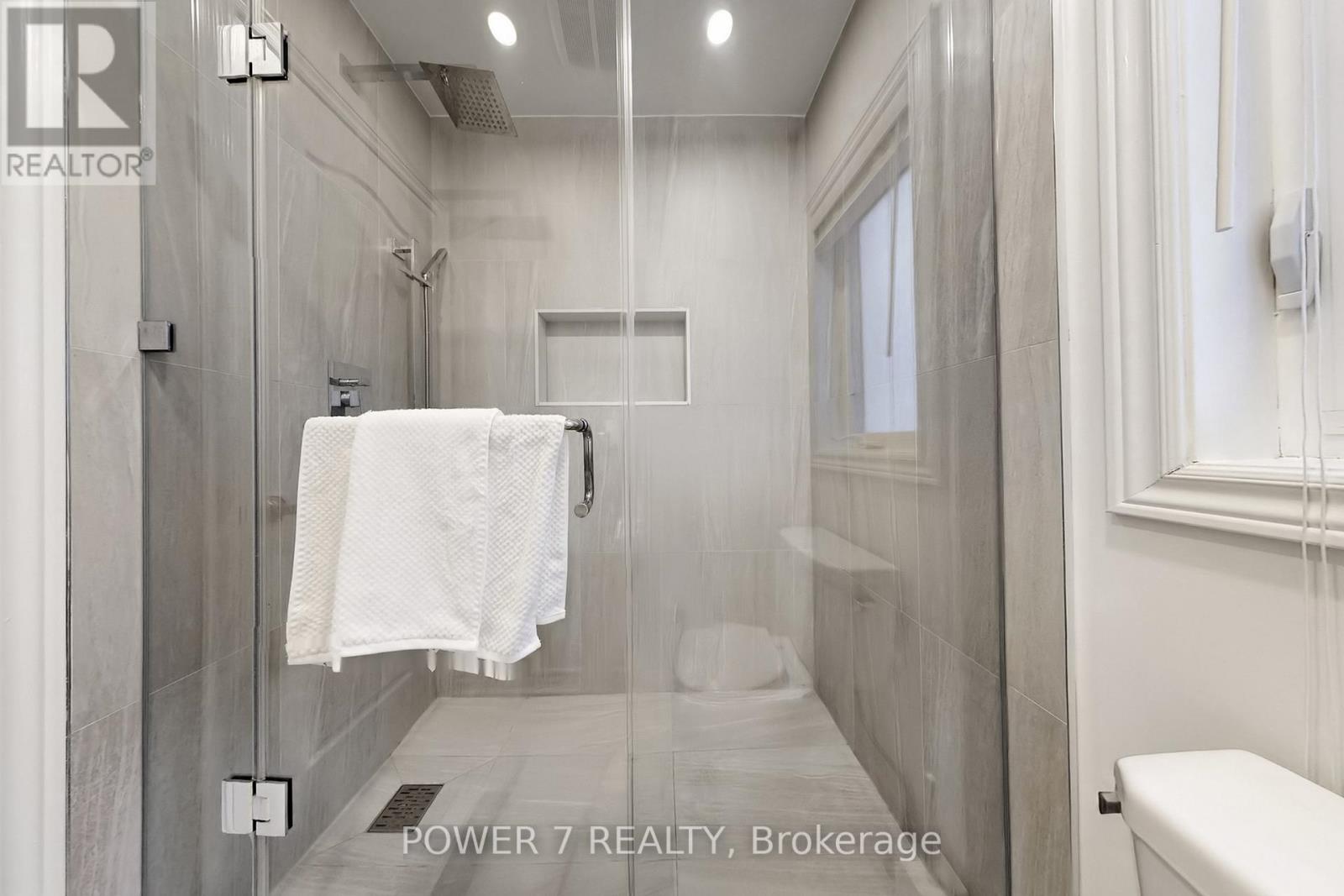 1276 Shortreed Terrace S, Newmarket, Ontario  L3X 0C9 - Photo 38 - N12972156