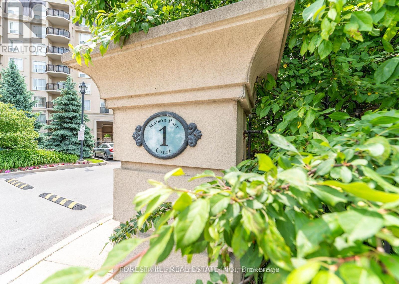 212 - 1 Maison Parc Court, Vaughan, Ontario  L4J 9K1 - Photo 2 - N12972170