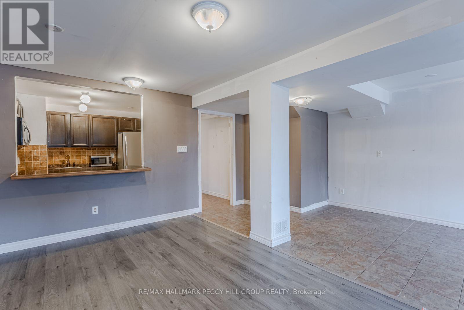 Lower - 30 Jessica Drive, Barrie, Ontario  L4N 5S5 - Photo 2 - S12972018