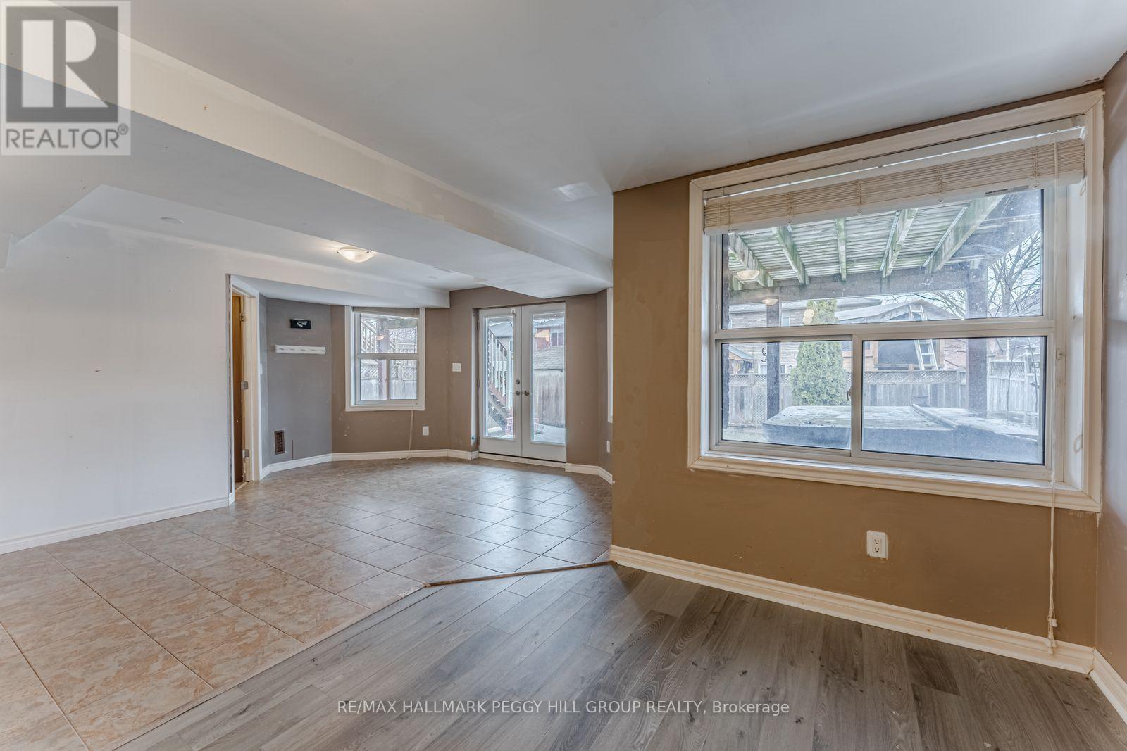 Lower - 30 Jessica Drive, Barrie, Ontario  L4N 5S5 - Photo 3 - S12972018