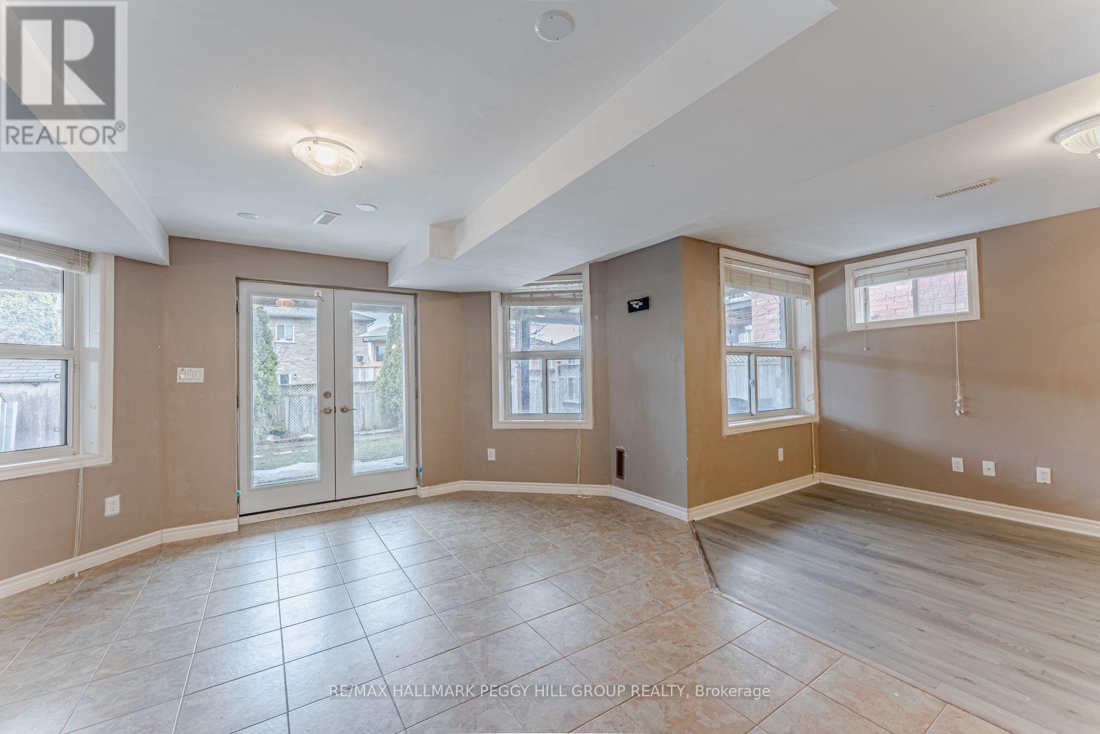 Lower - 30 Jessica Drive, Barrie, Ontario  L4N 5S5 - Photo 4 - S12972018