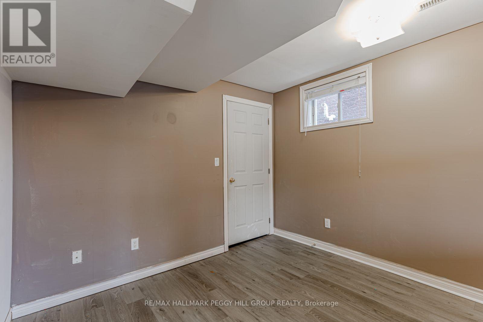 Lower - 30 Jessica Drive, Barrie, Ontario  L4N 5S5 - Photo 7 - S12972018