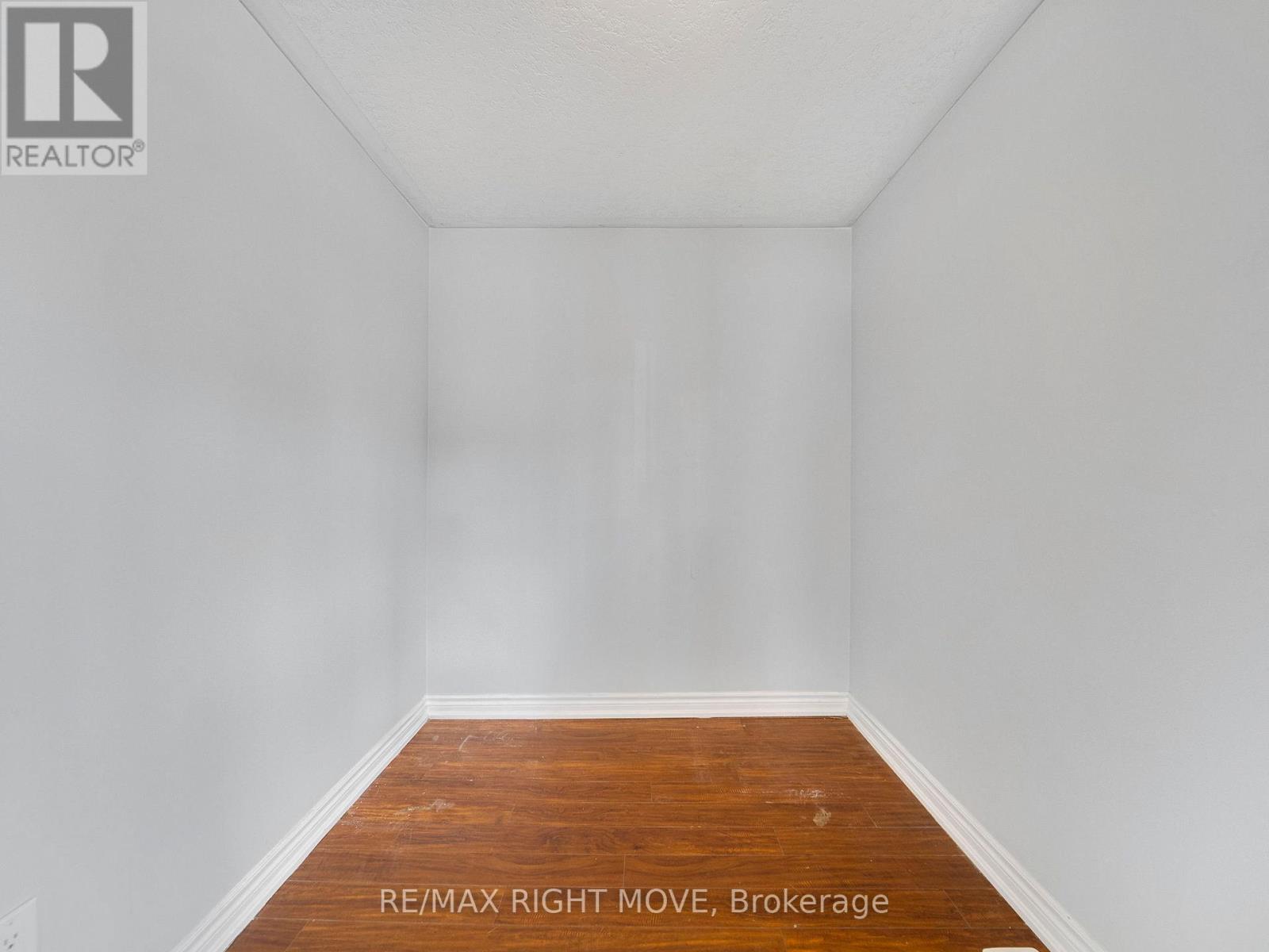 33 Albert Street S, Orillia, Ontario  L3V 5K6 - Photo 9 - S12972036