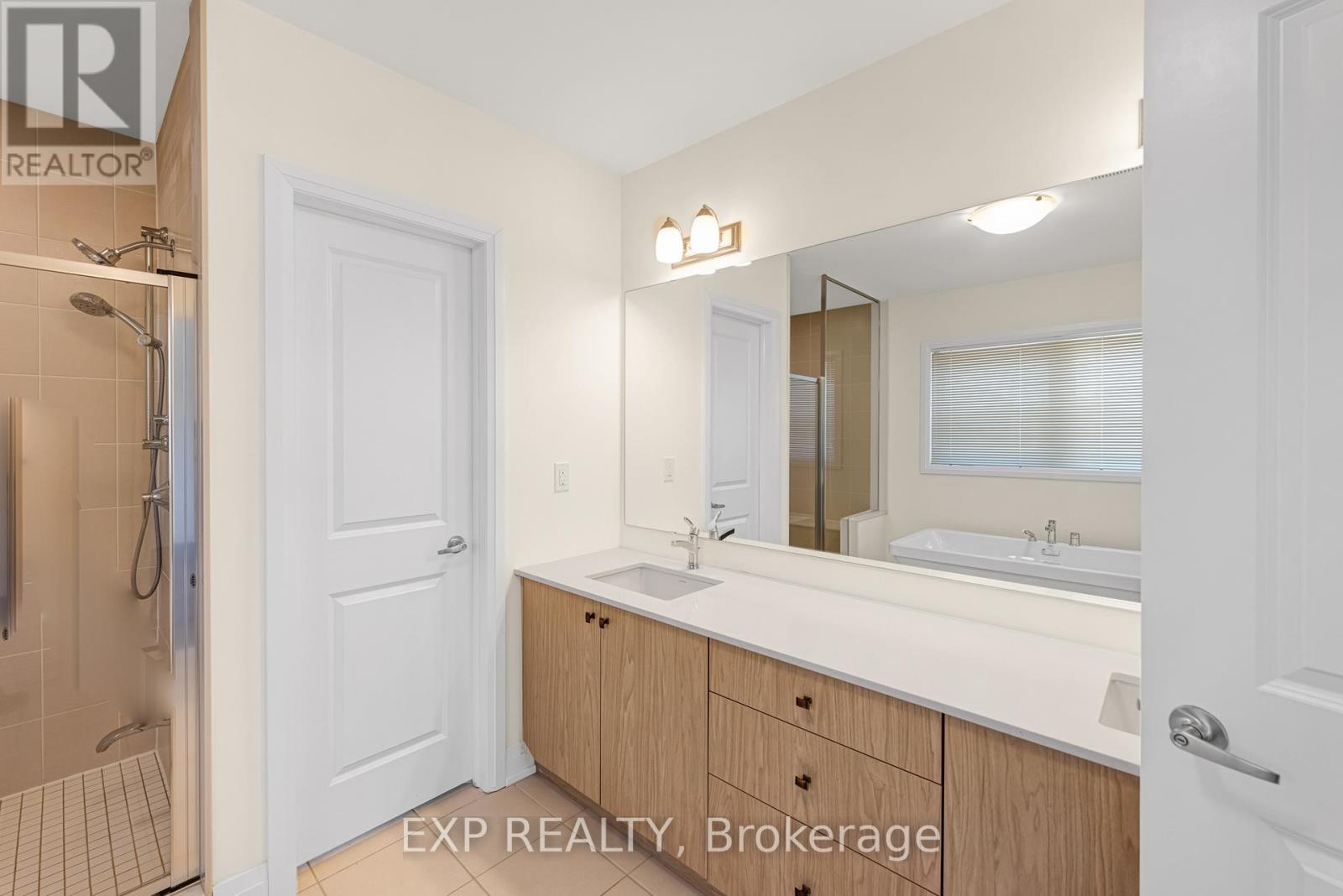 20 Daffodil Road, Springwater (Midhurst), Ontario  L0L 1Y3 - Photo 26 - S12972130