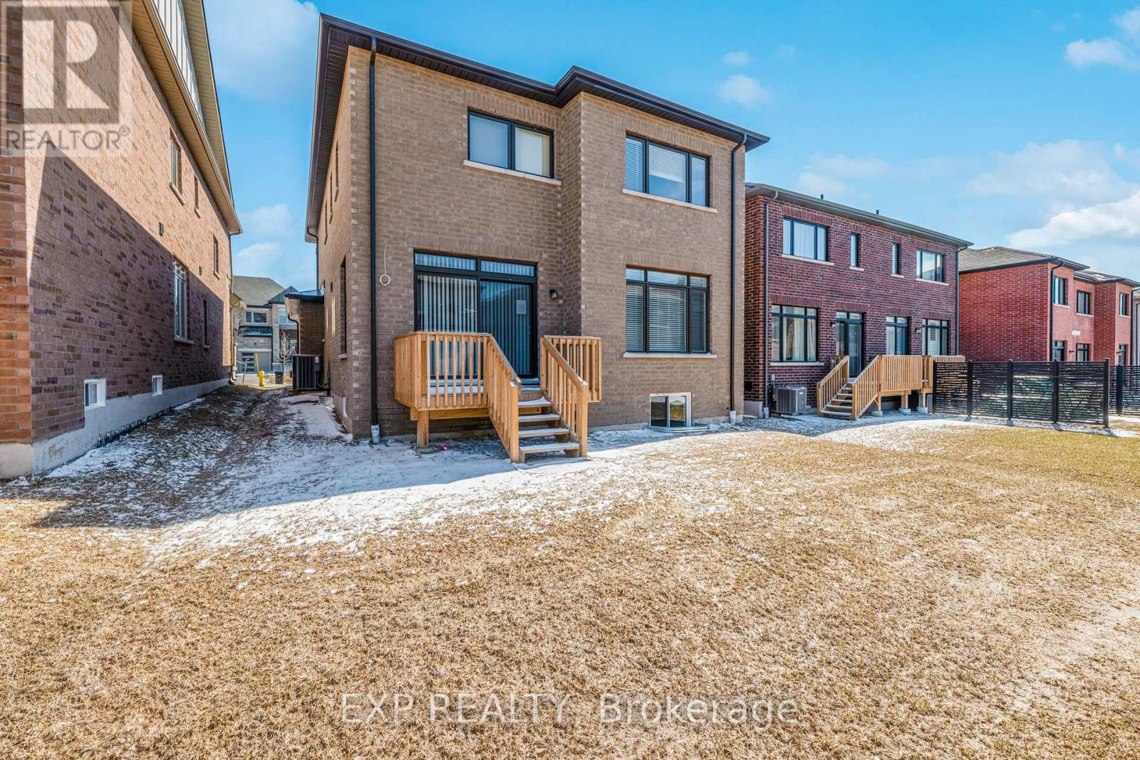 20 Daffodil Road, Springwater (Midhurst), Ontario  L0L 1Y3 - Photo 41 - S12972130