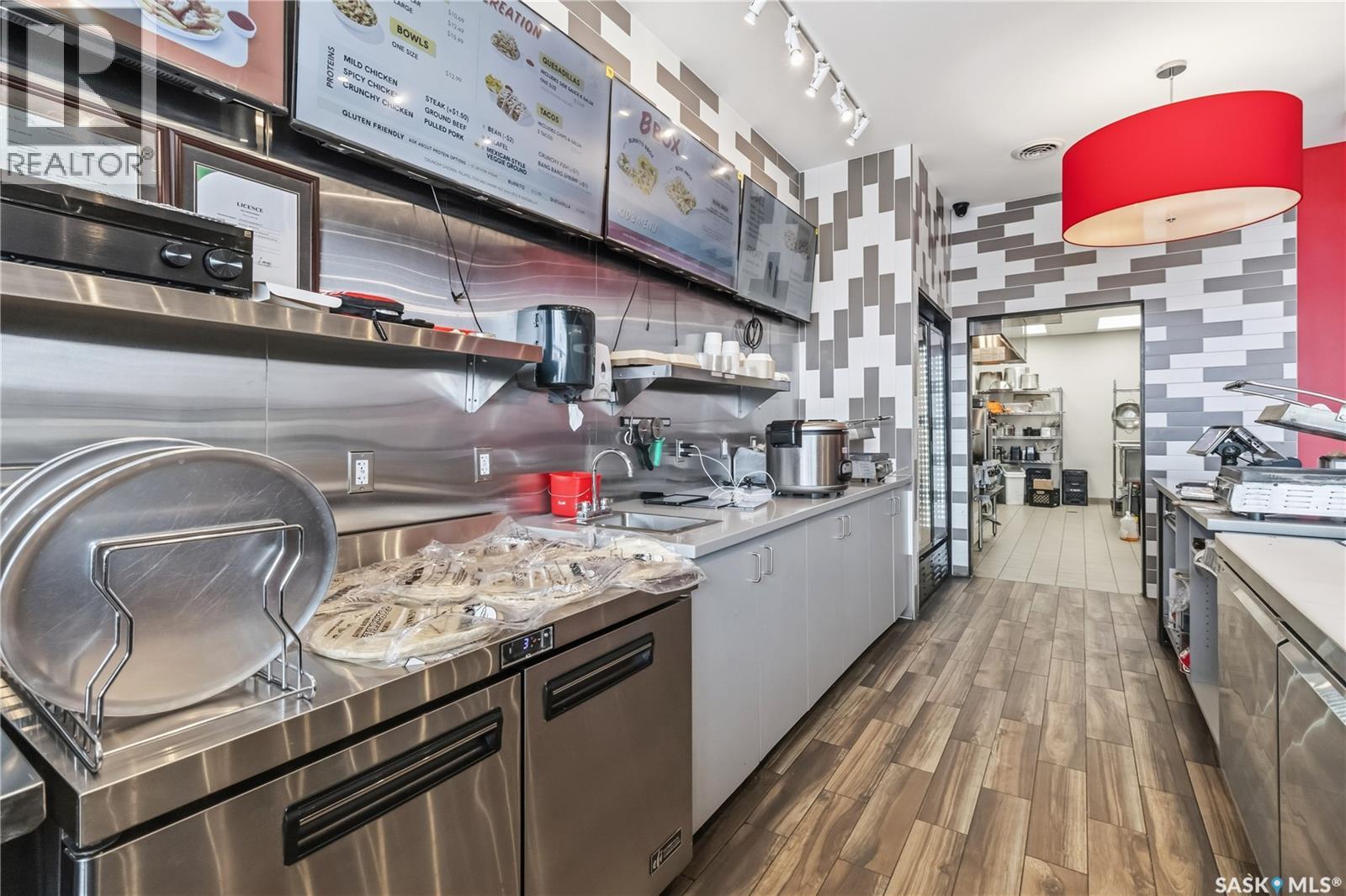 A 228 Centennial Drive, Martensville, Saskatchewan  S0K 0A2 - Photo 12 - SK032377