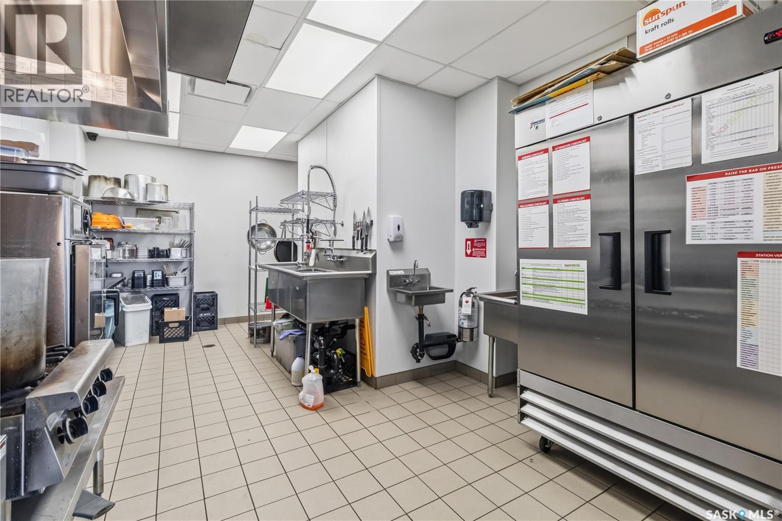 A 228 Centennial Drive, Martensville, Saskatchewan  S0K 0A2 - Photo 18 - SK032377