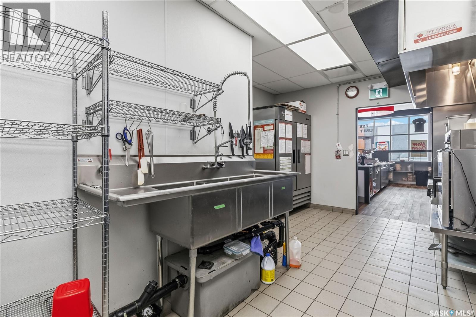 A 228 Centennial Drive, Martensville, Saskatchewan  S0K 0A2 - Photo 21 - SK032377