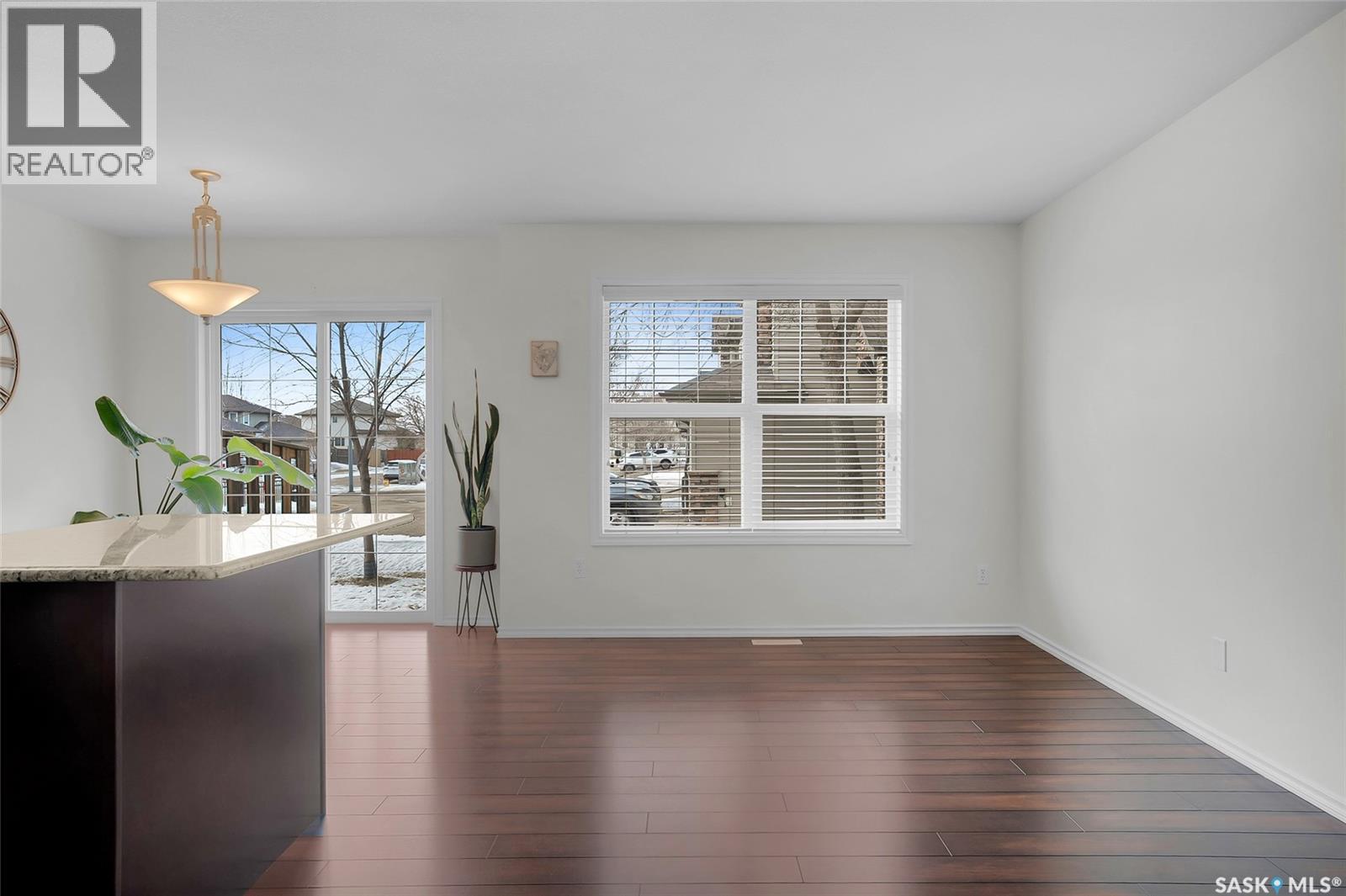 202 615 Lynd Crescent, Saskatoon, Saskatchewan  S7T 0G7 - Photo 4 - SK032293